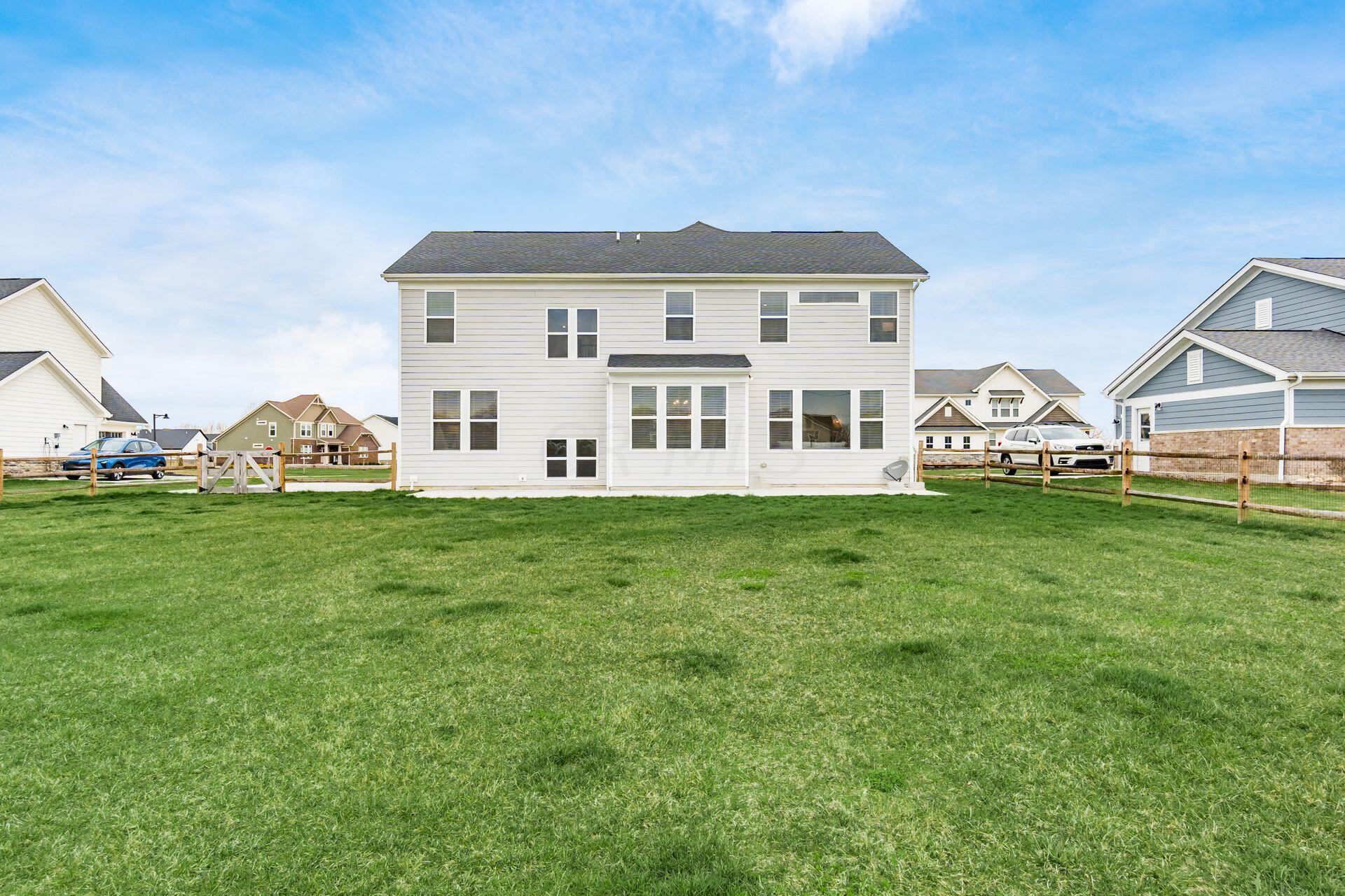 3761 Aviary Drive