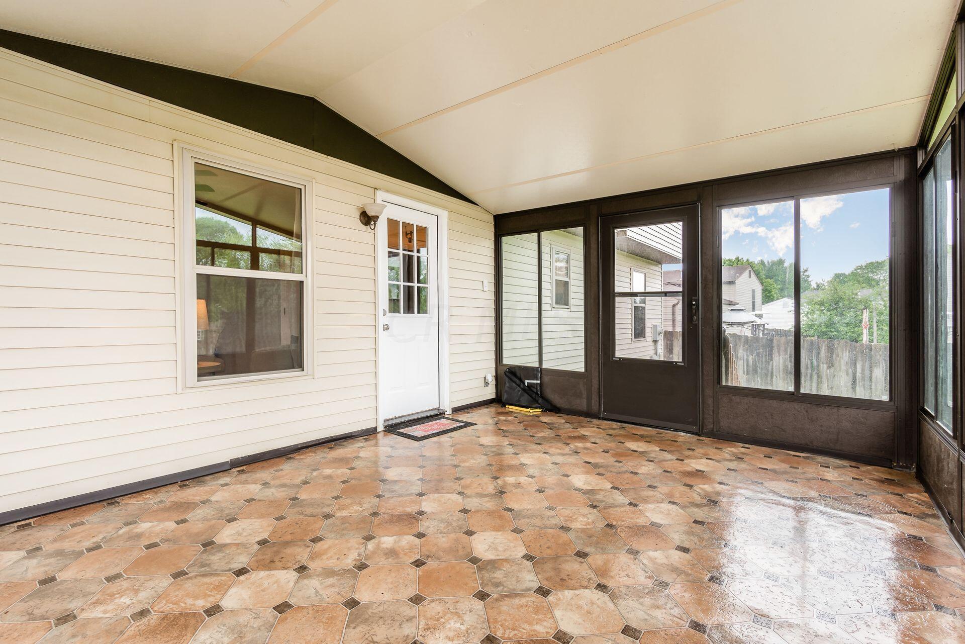 732 Cherrymonte Drive