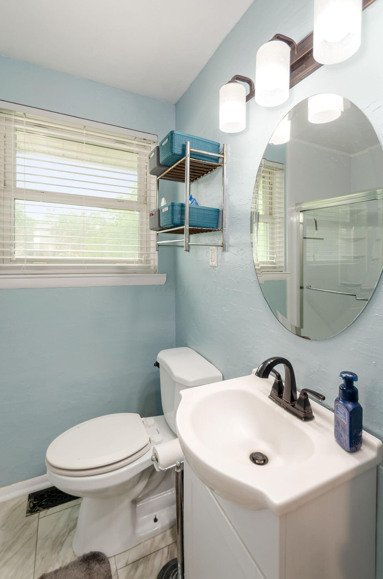 3817 Luxair Drive