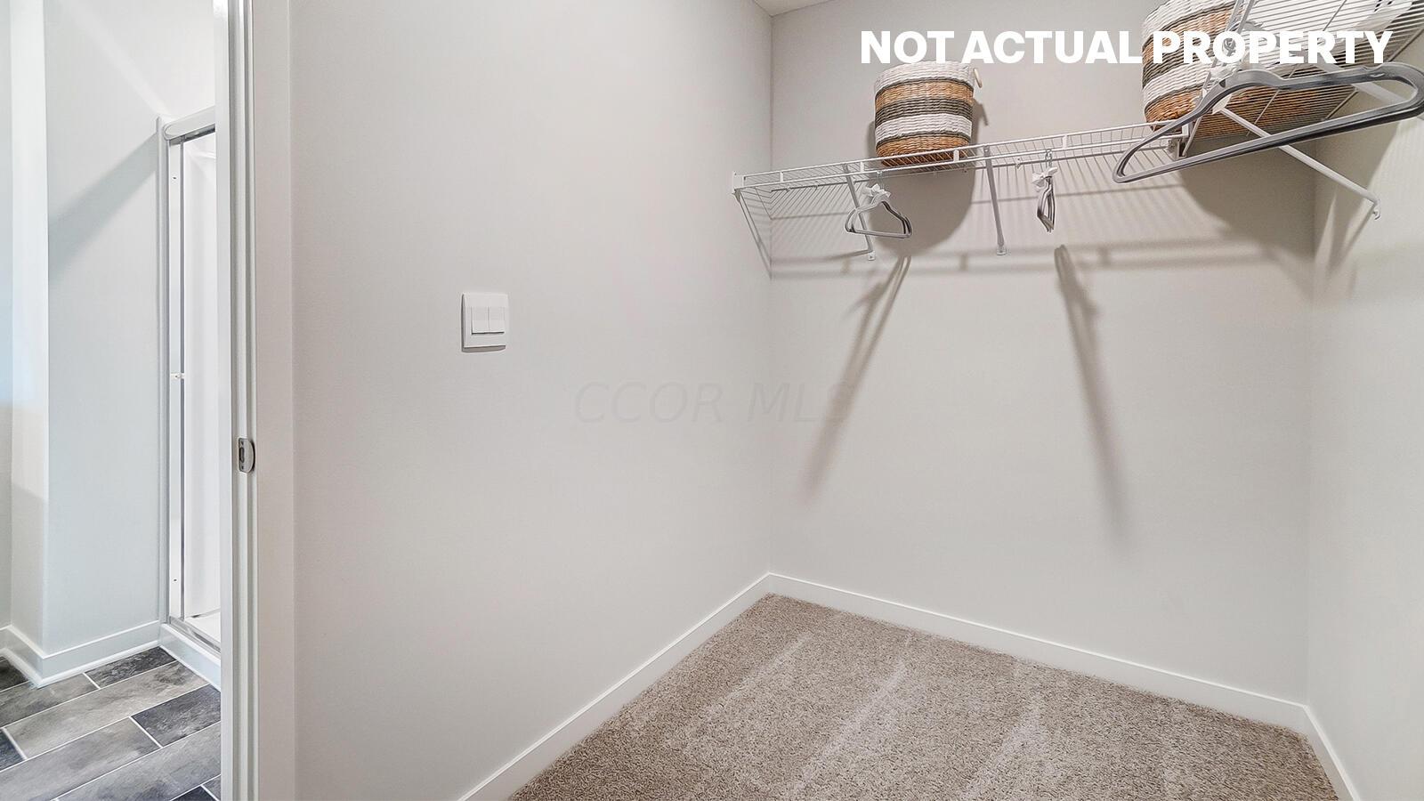 729 Leslie Drive