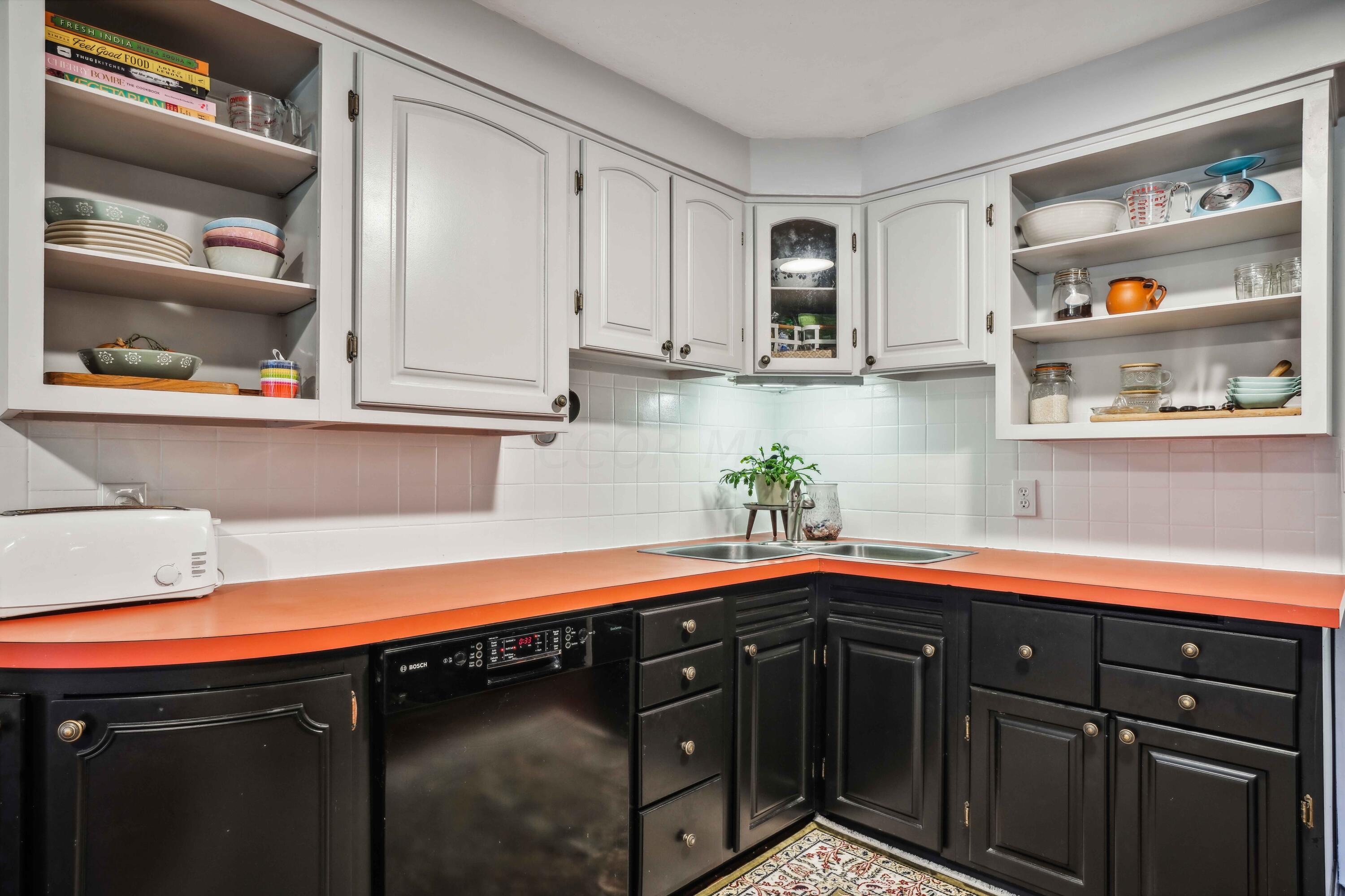 126 Meadowlark Lane