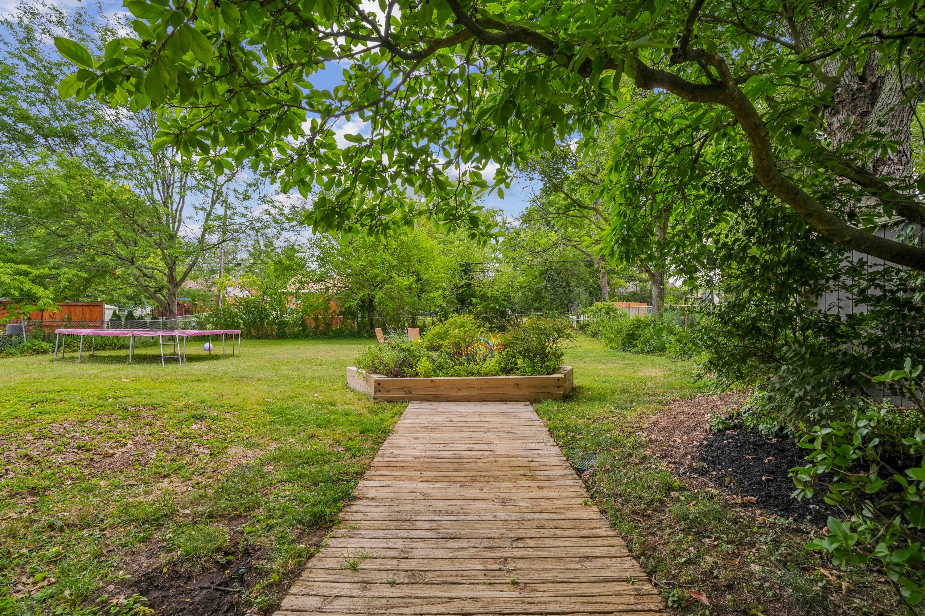 126 Meadowlark Lane