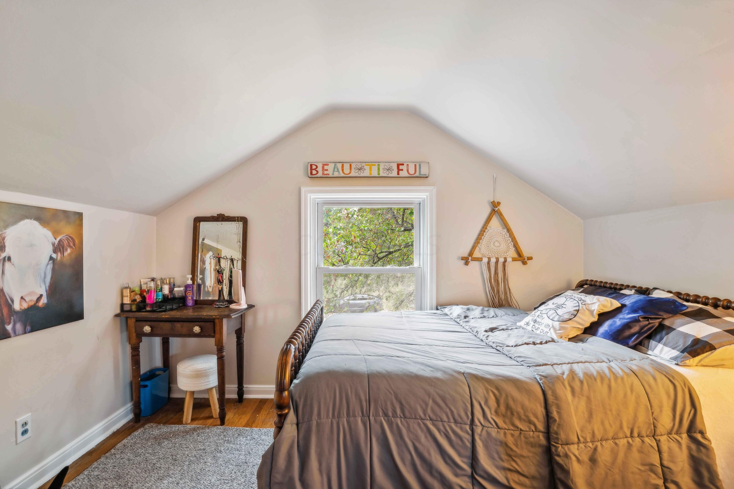 126 Meadowlark Lane