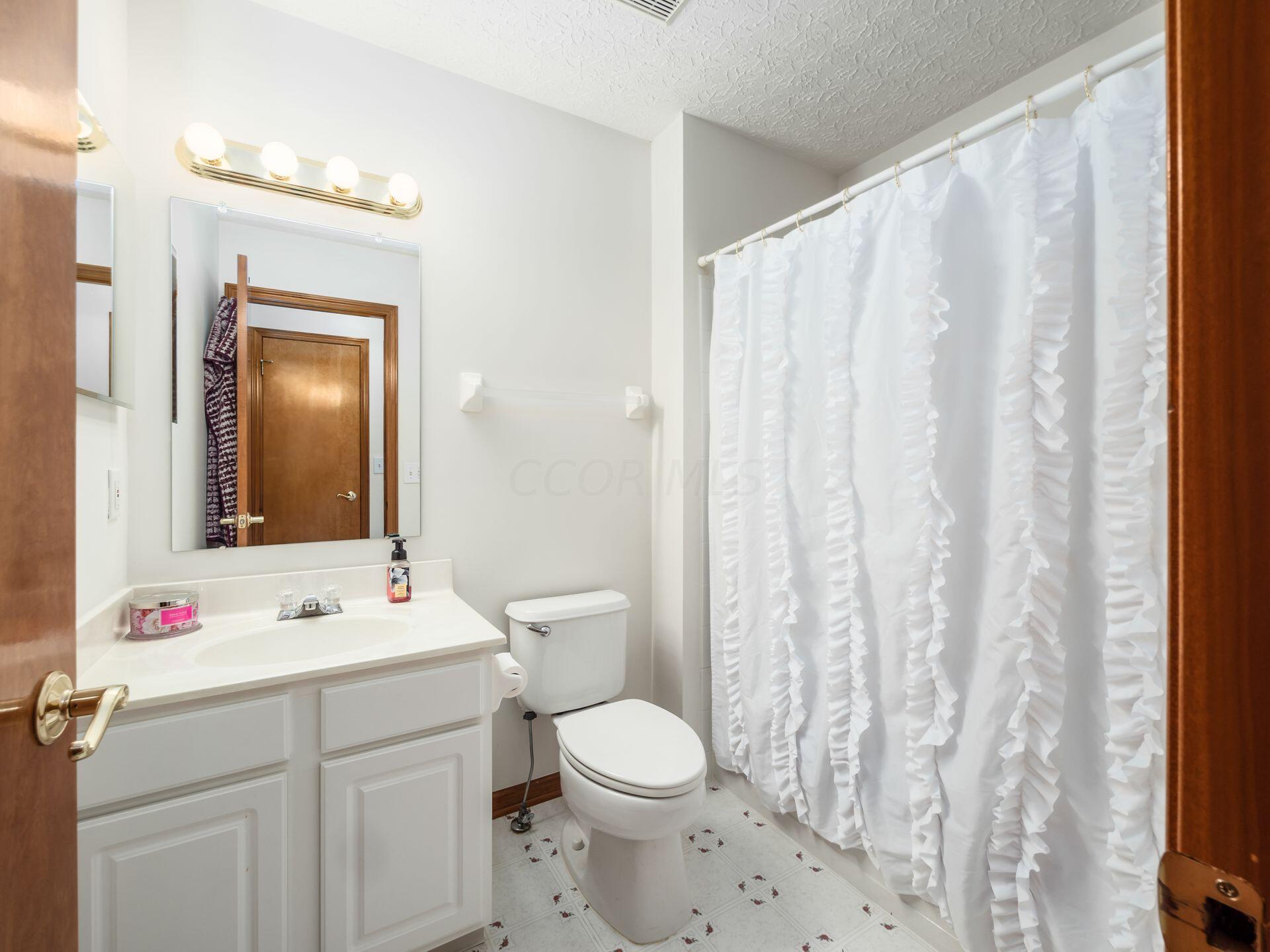 5894 Weston Woods Drive