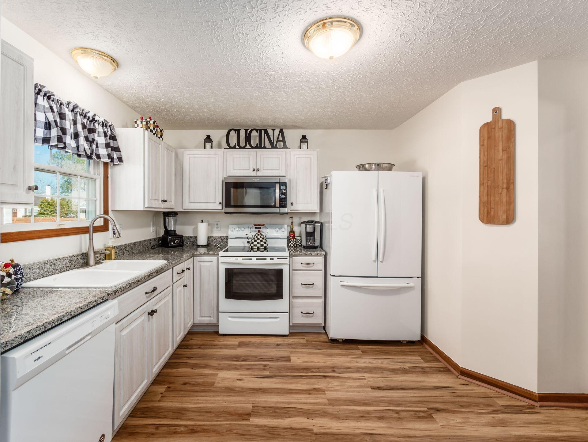 5894 Weston Woods Drive