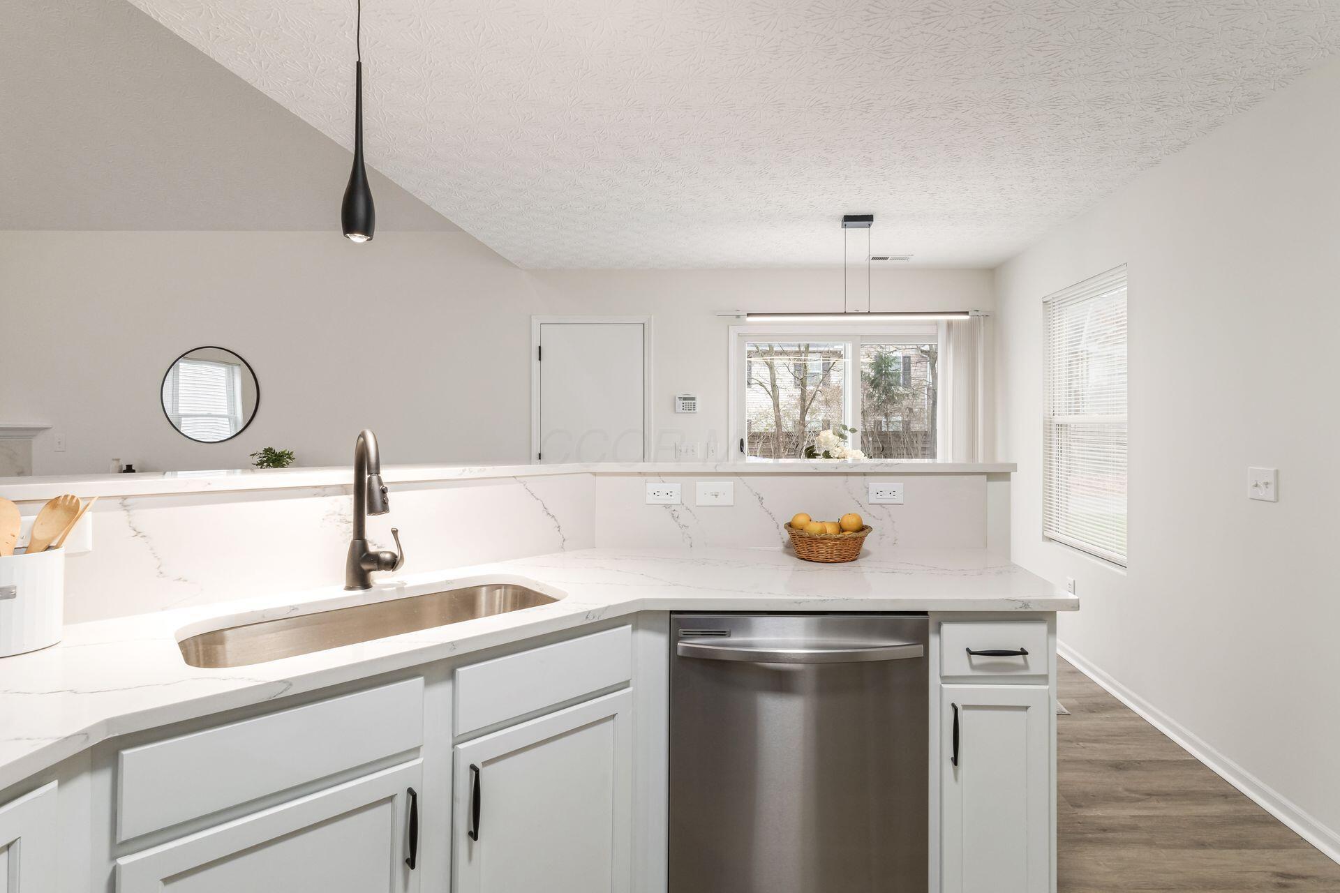 123 Arrowfeather Lane
