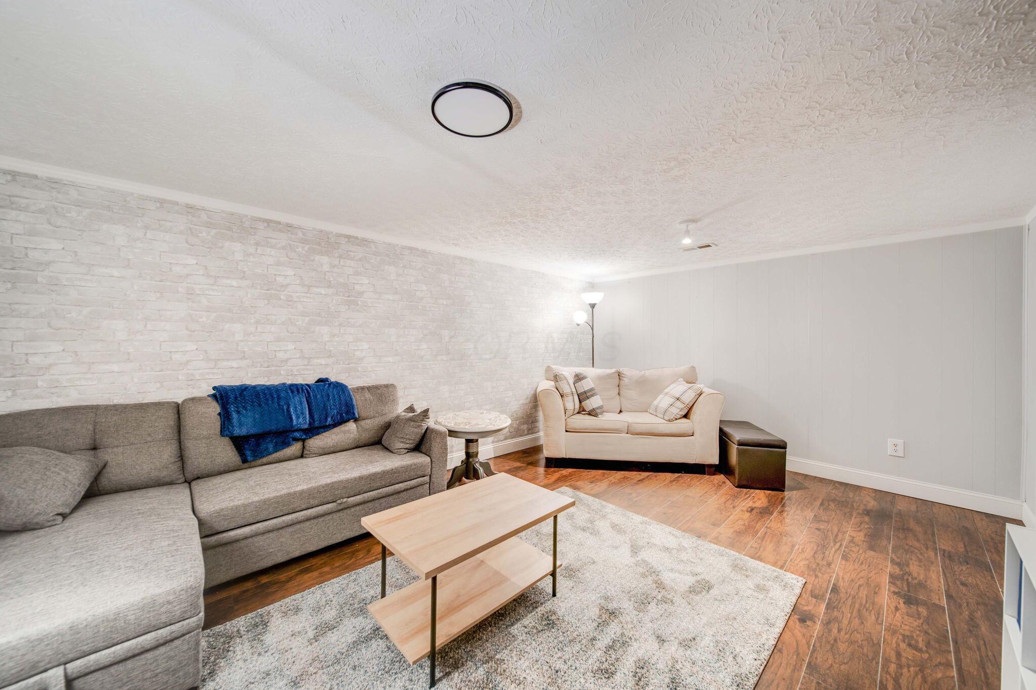 964 Charleston Way Drive, 10C