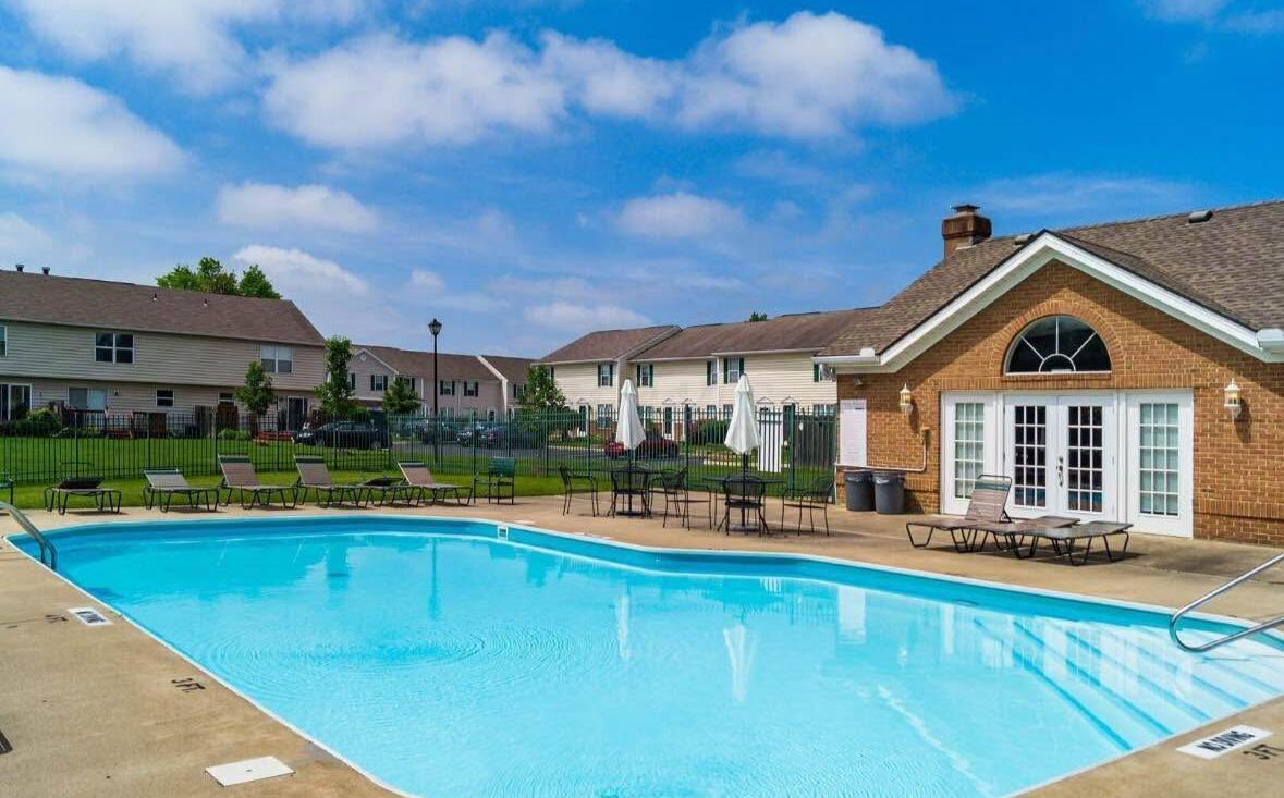 964 Charleston Way Drive, 10C