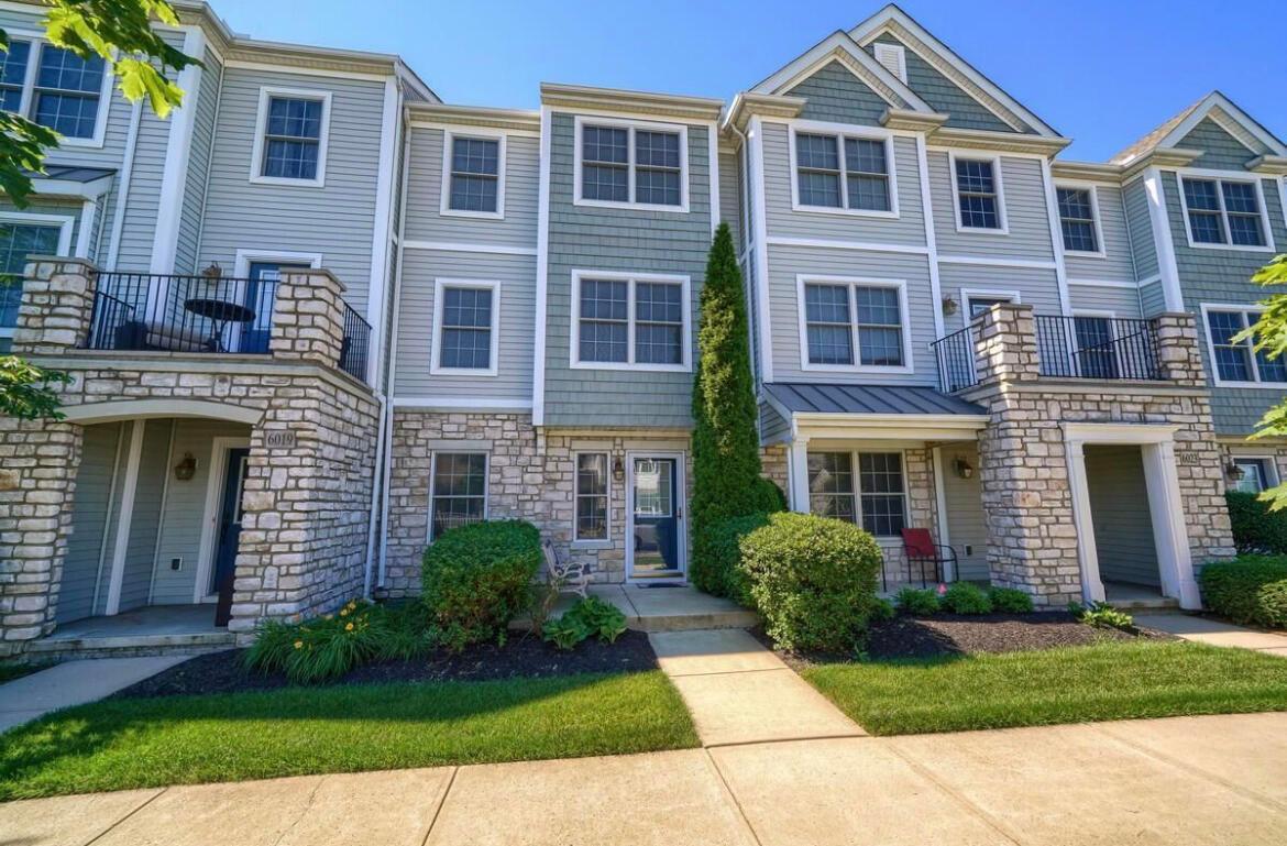 6021 Canyon Creek Drive, 206