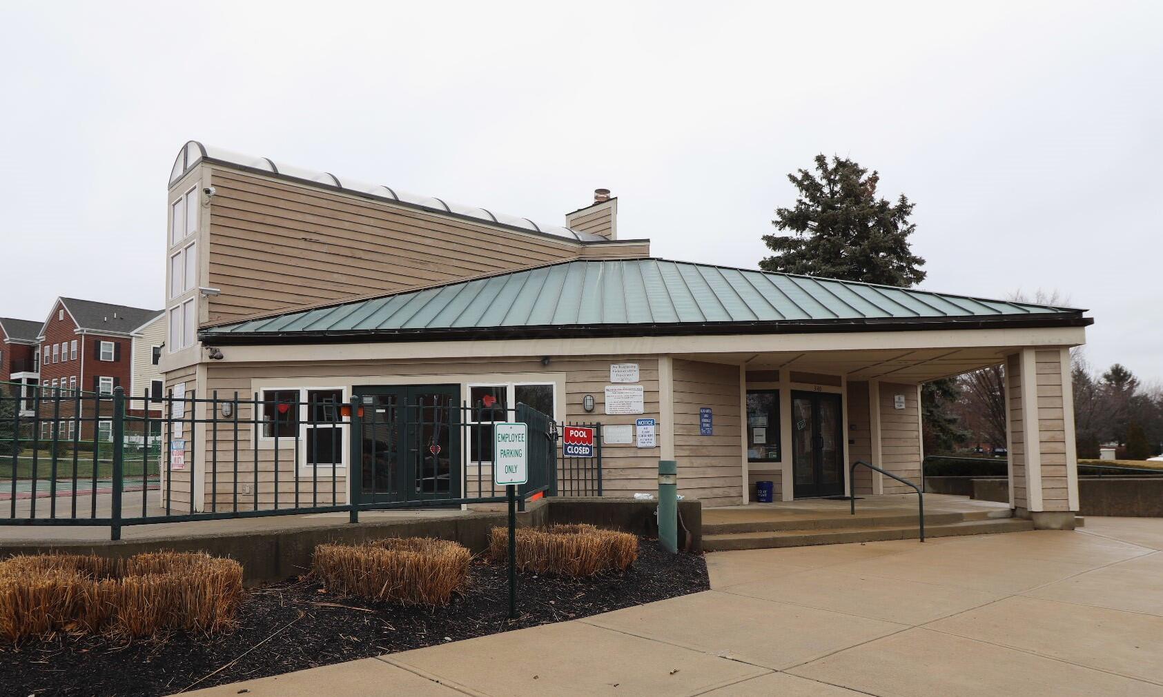 3723 Hilliard Station Road
