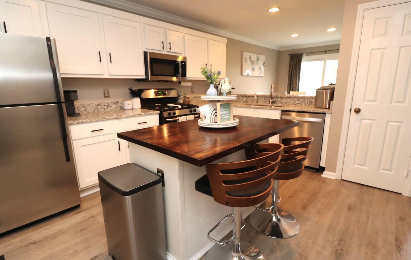 3723 Hilliard Station Road