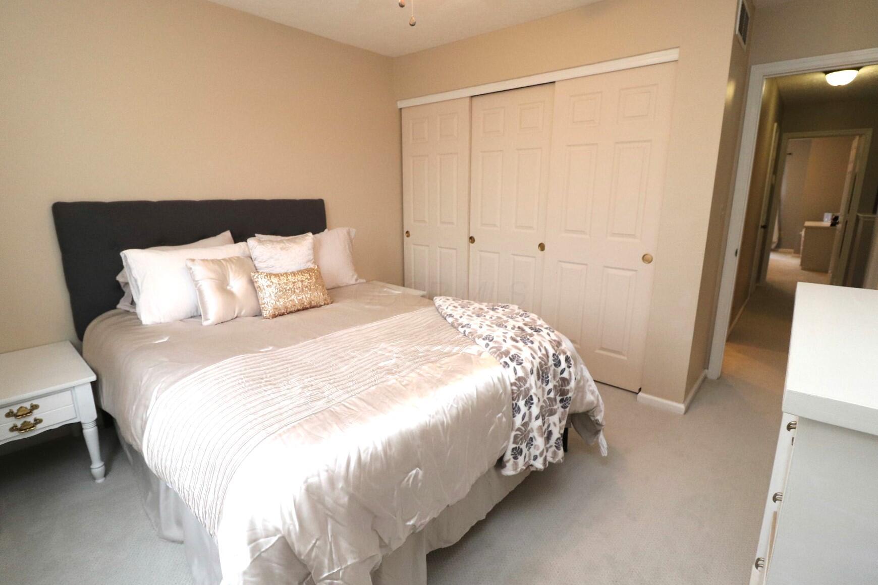 3723 Hilliard Station Road