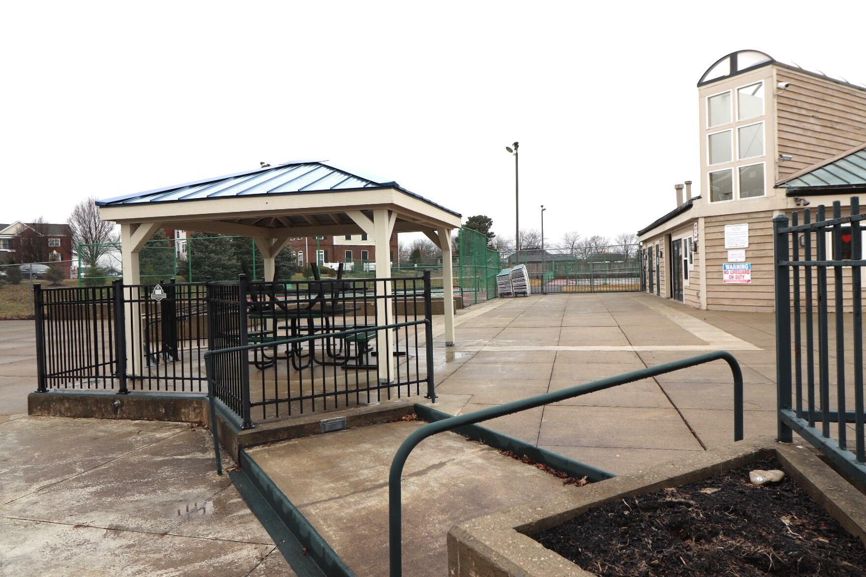 3723 Hilliard Station Road