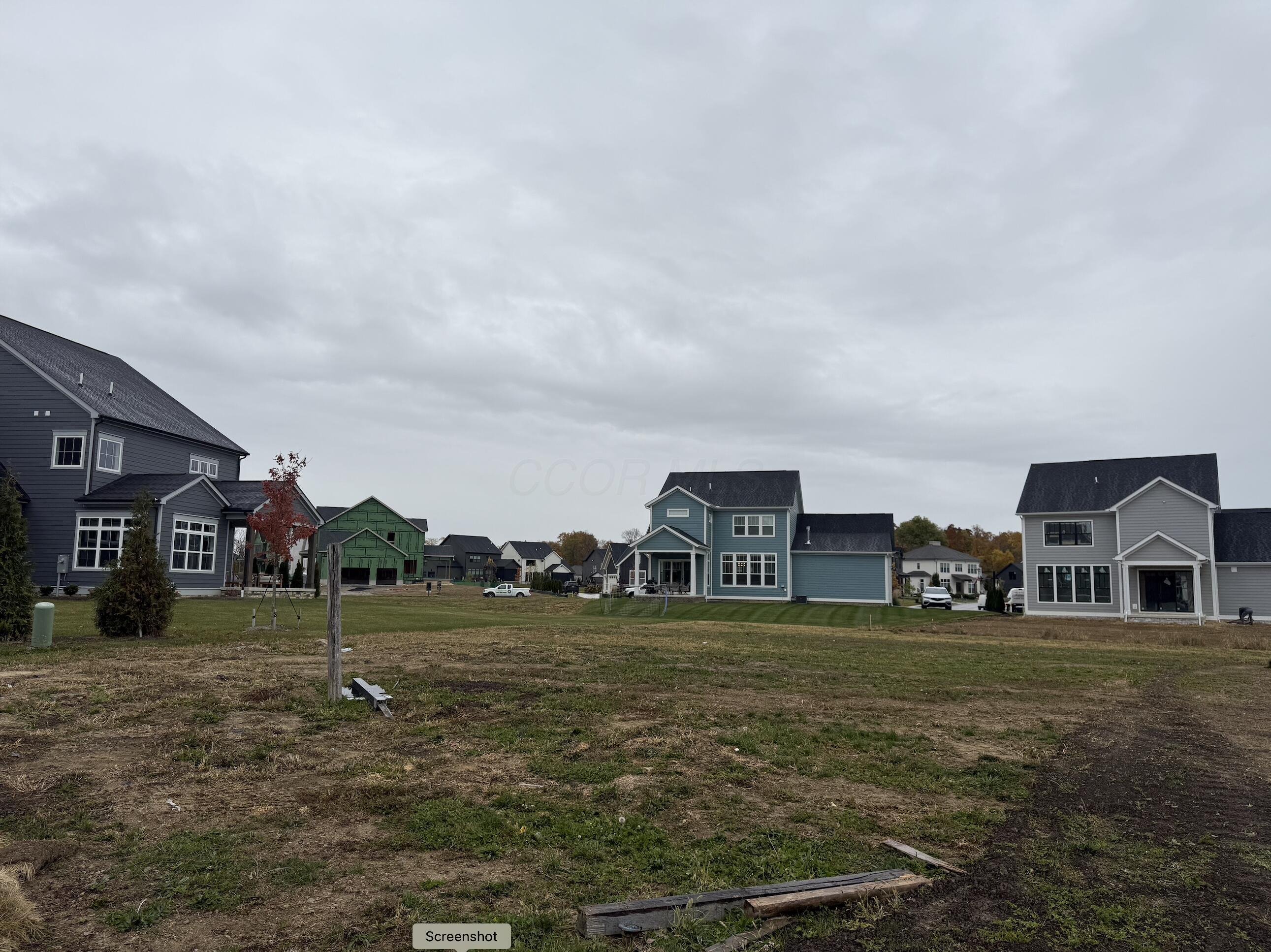 7872 Sparrow Run Drive