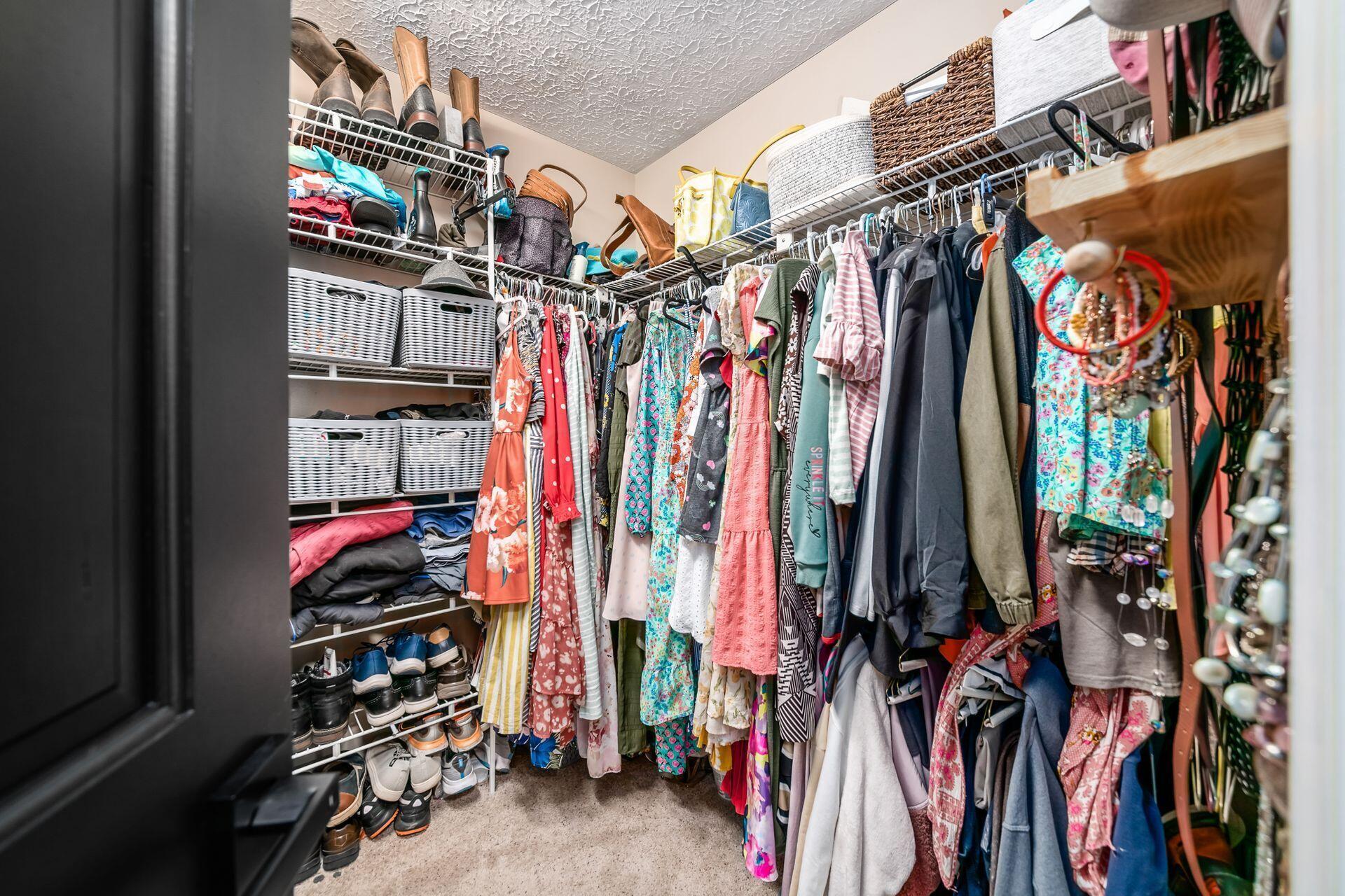 1009 Farrington Drive