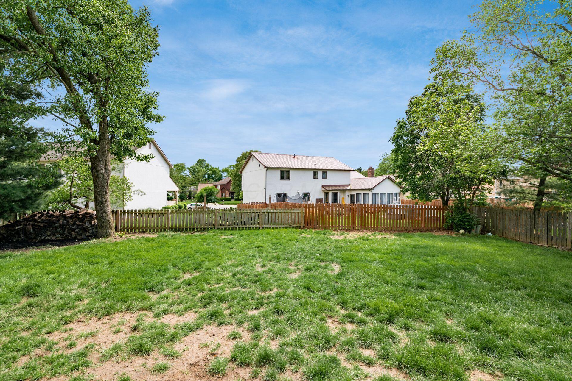 1009 Farrington Drive