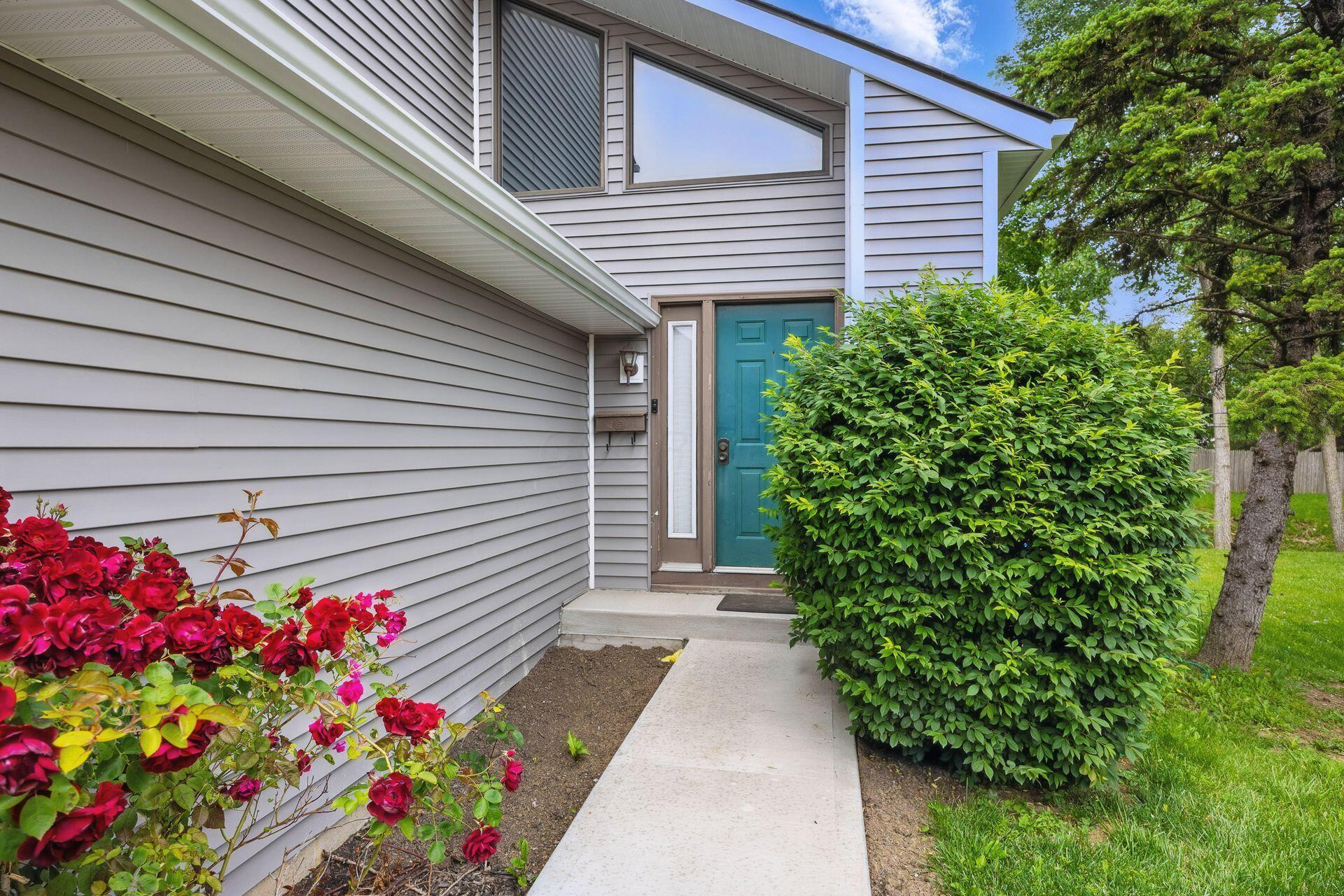 1232-34 Weybridge Road N