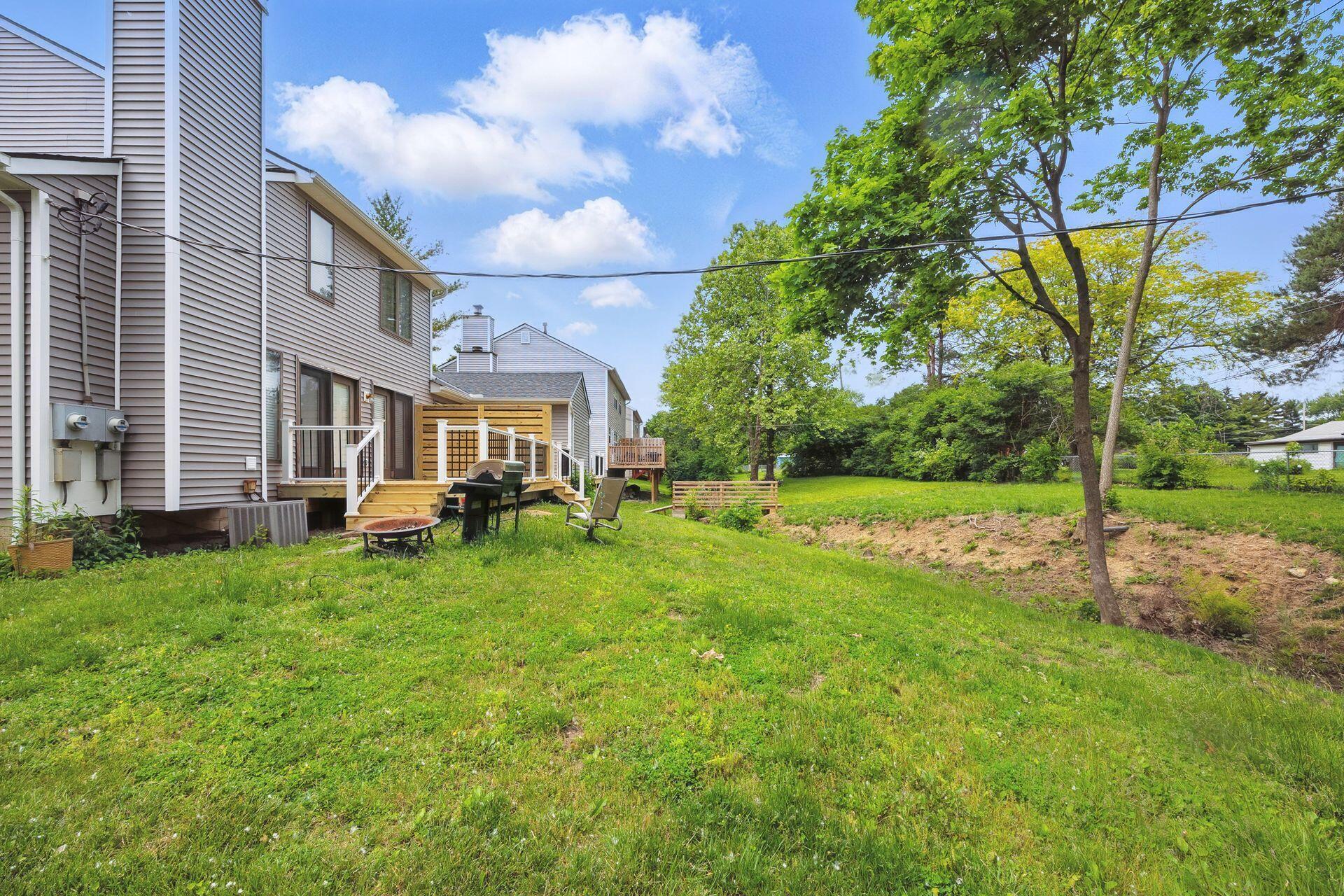 1232-34 Weybridge Road N