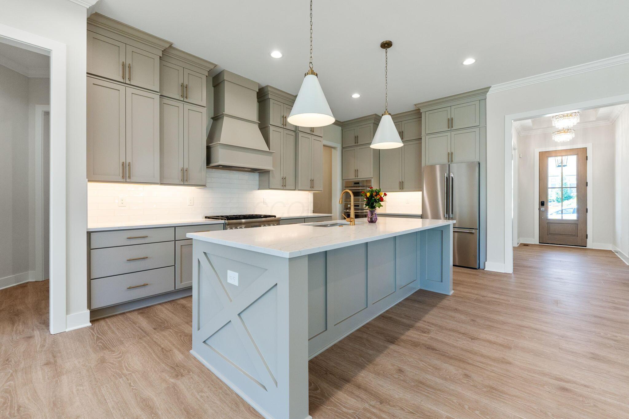 1480 Dogwood Loop