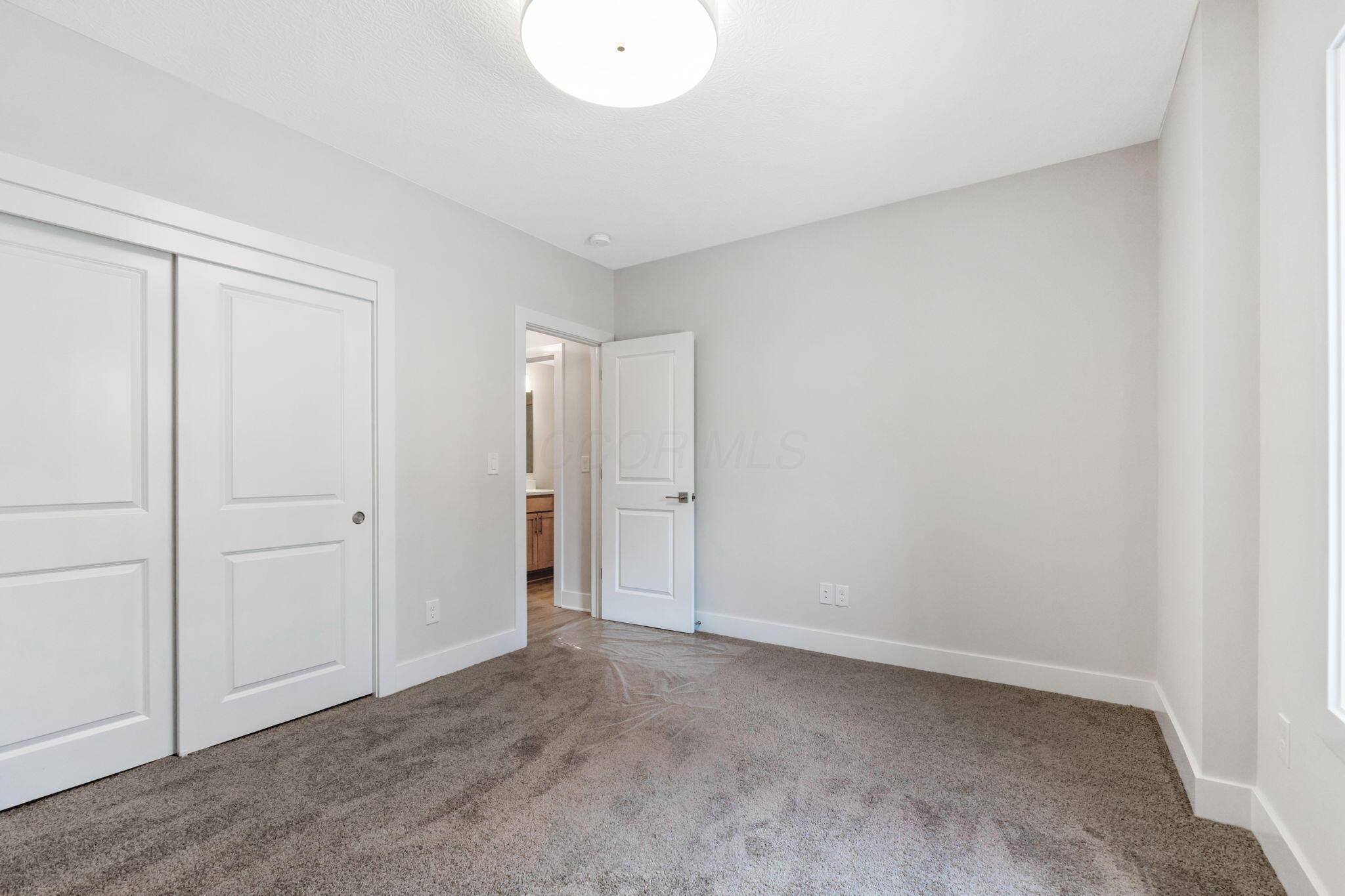 1480 Dogwood Loop