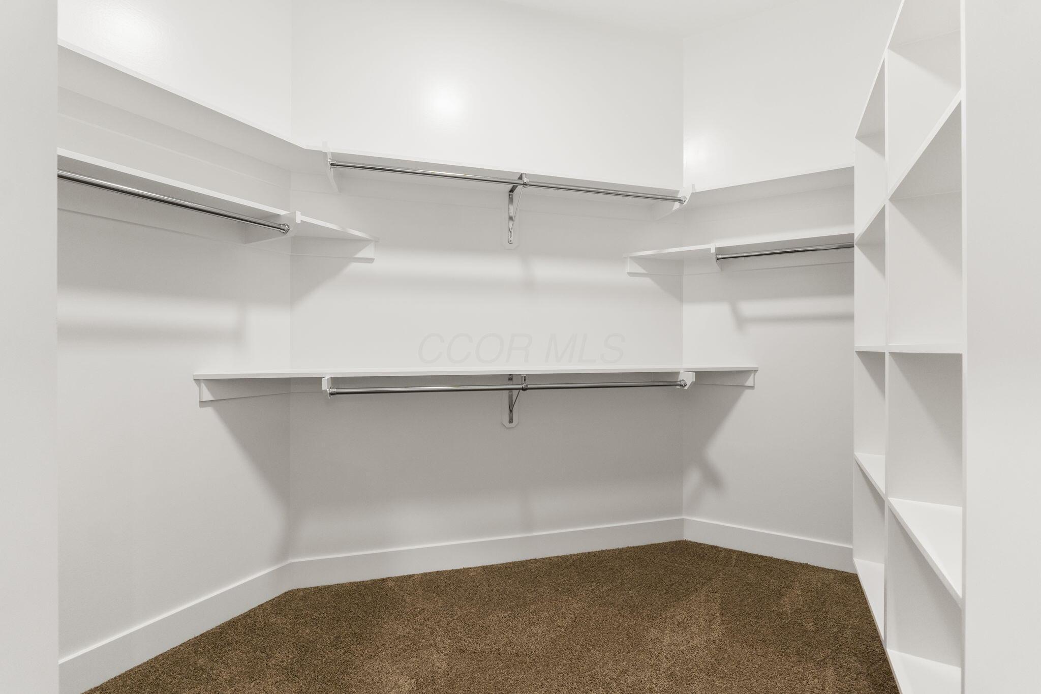 1480 Dogwood Loop