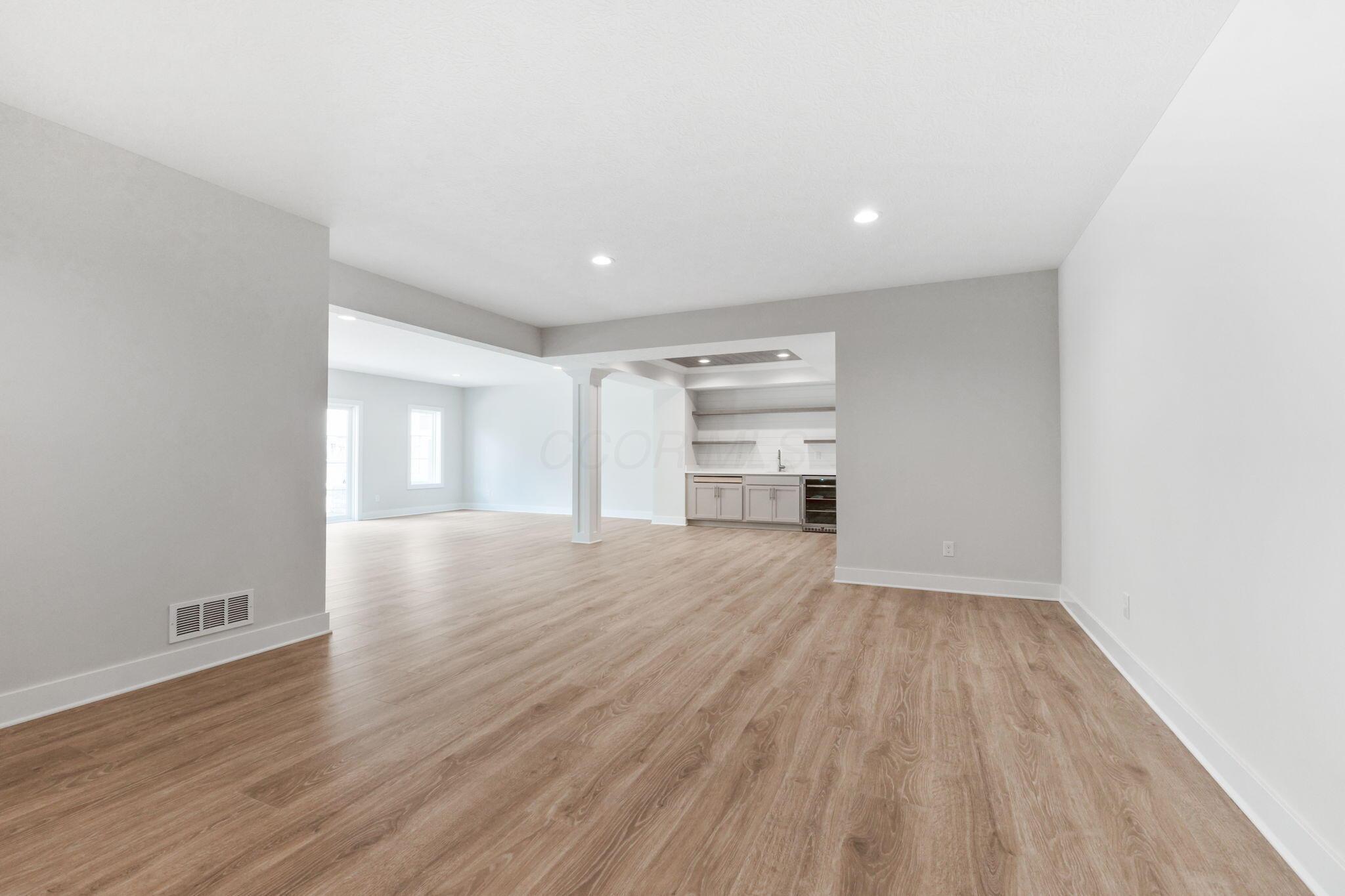 1480 Dogwood Loop