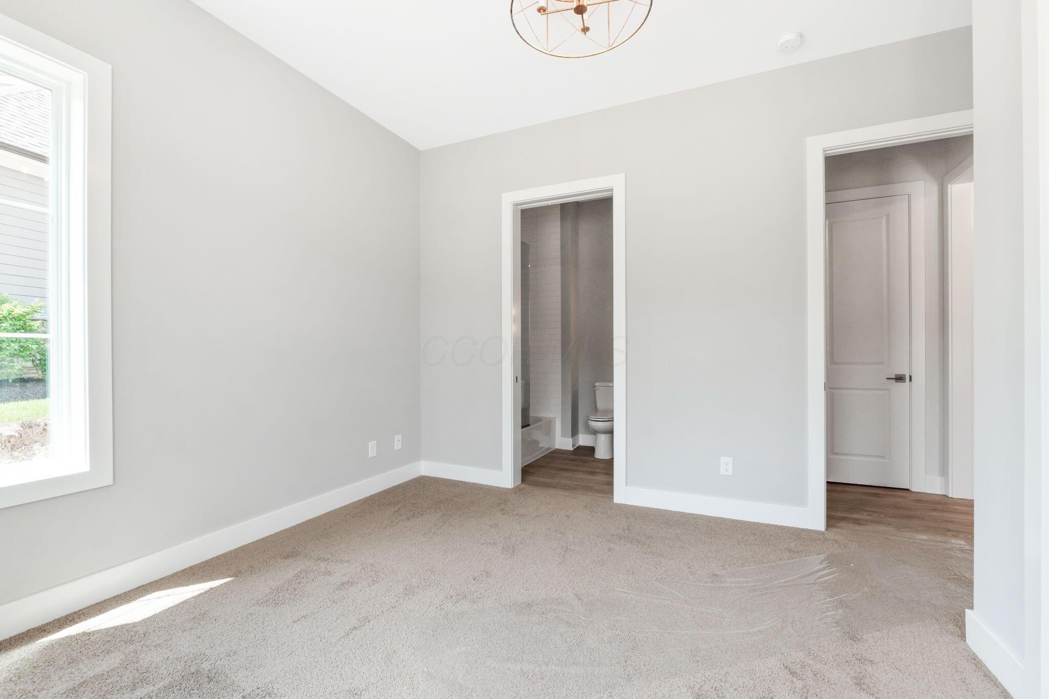 1480 Dogwood Loop