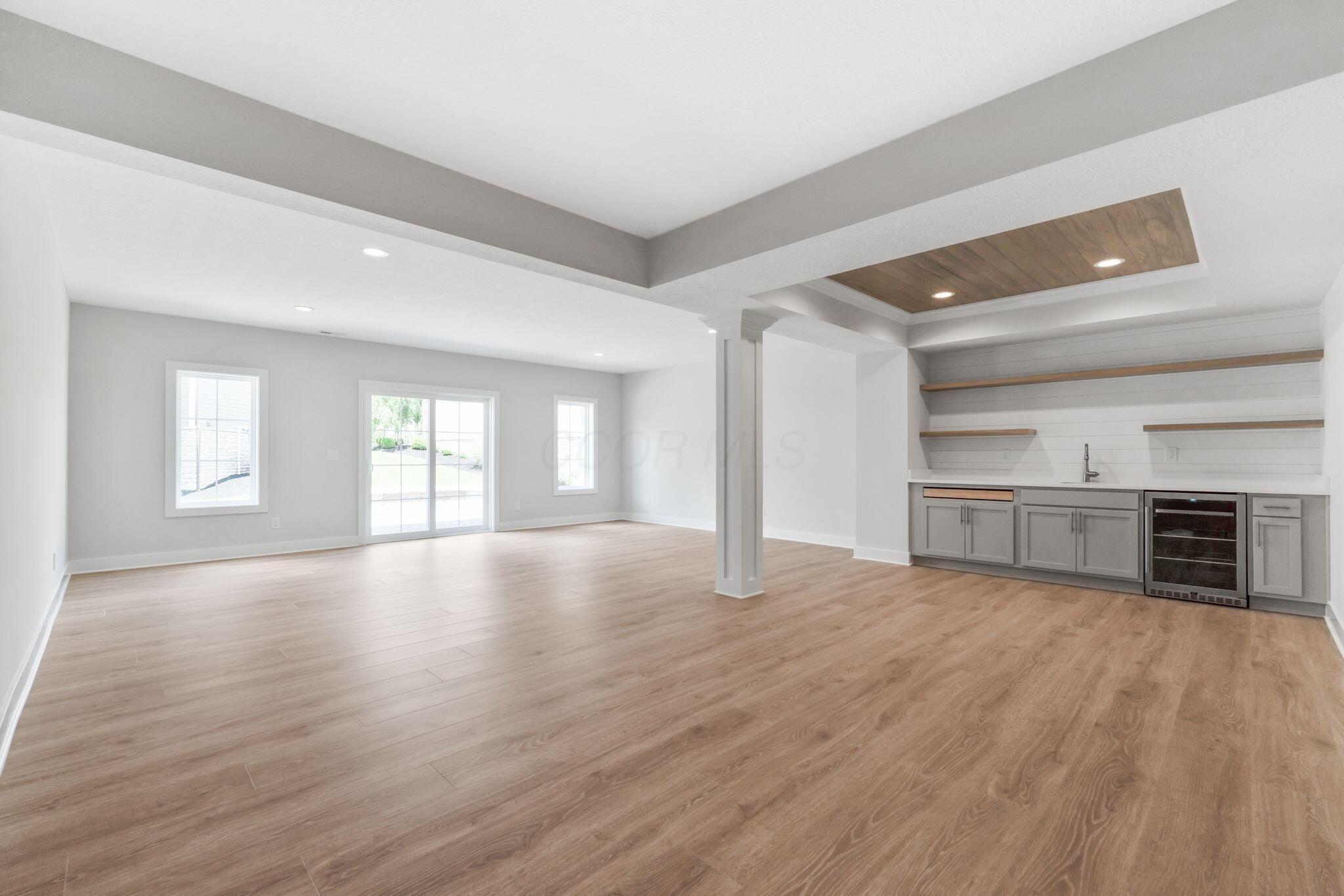 1480 Dogwood Loop