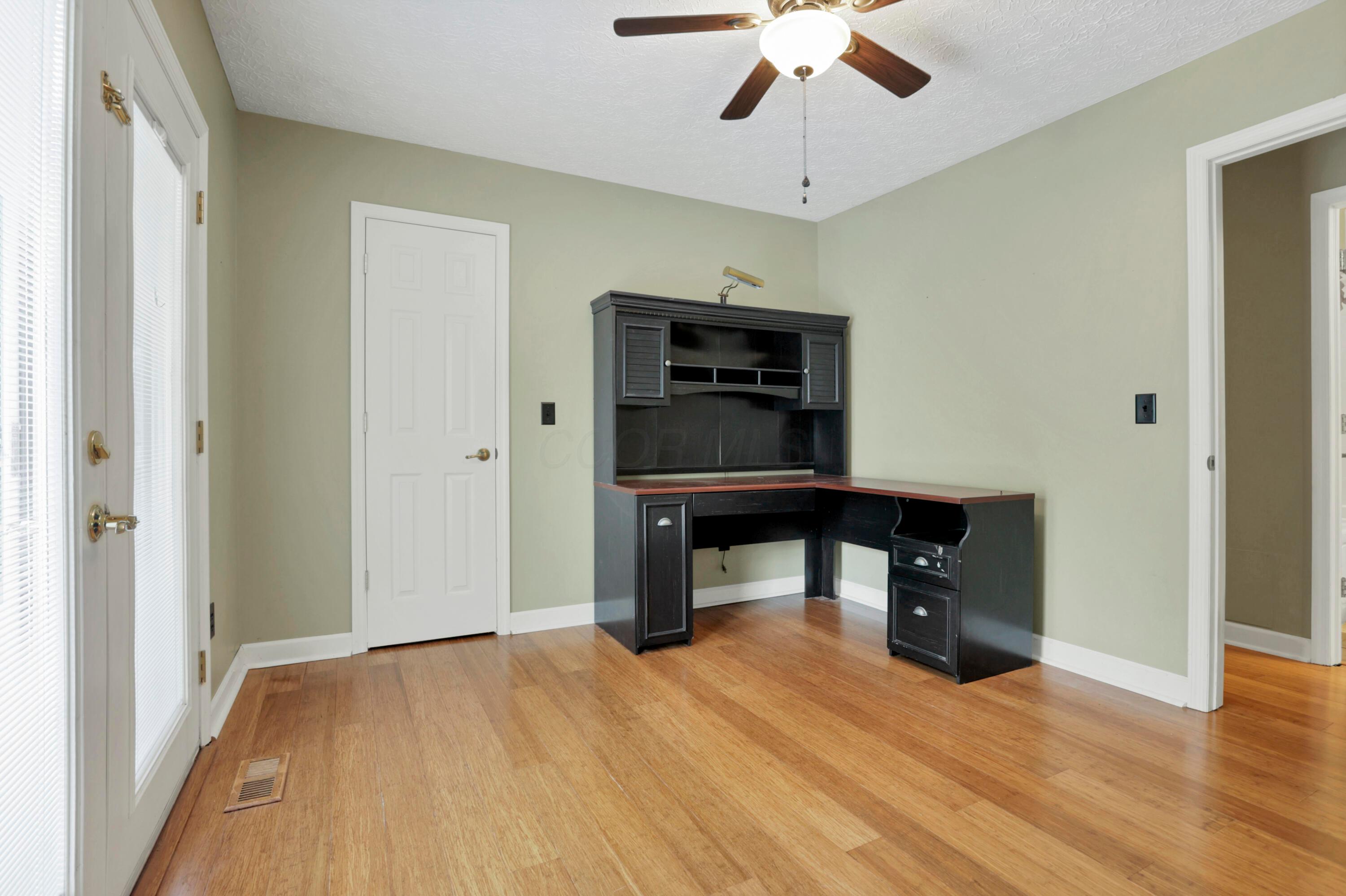 3055 Curtis Knoll Drive