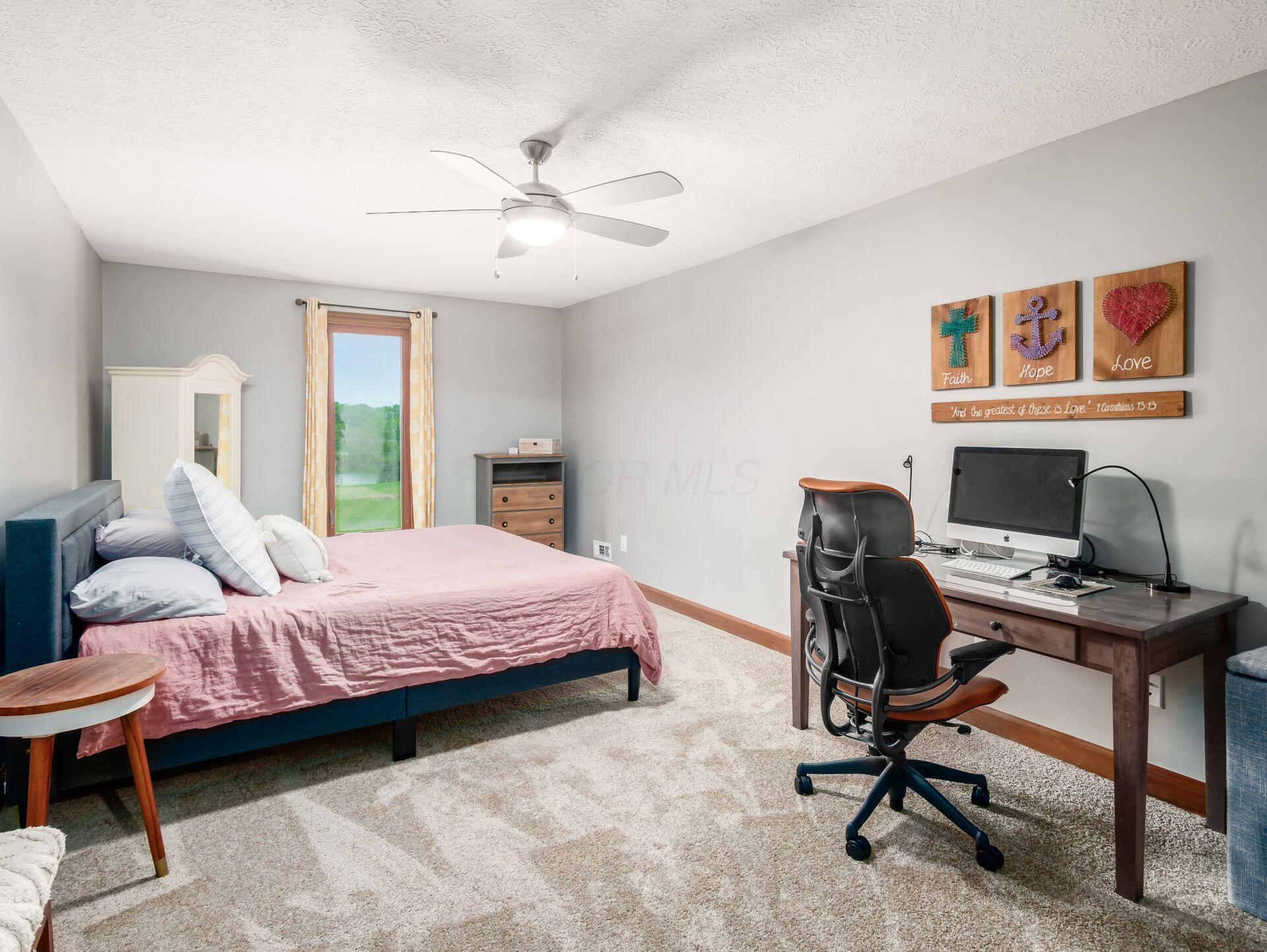 1484 Lighthouse Ridge