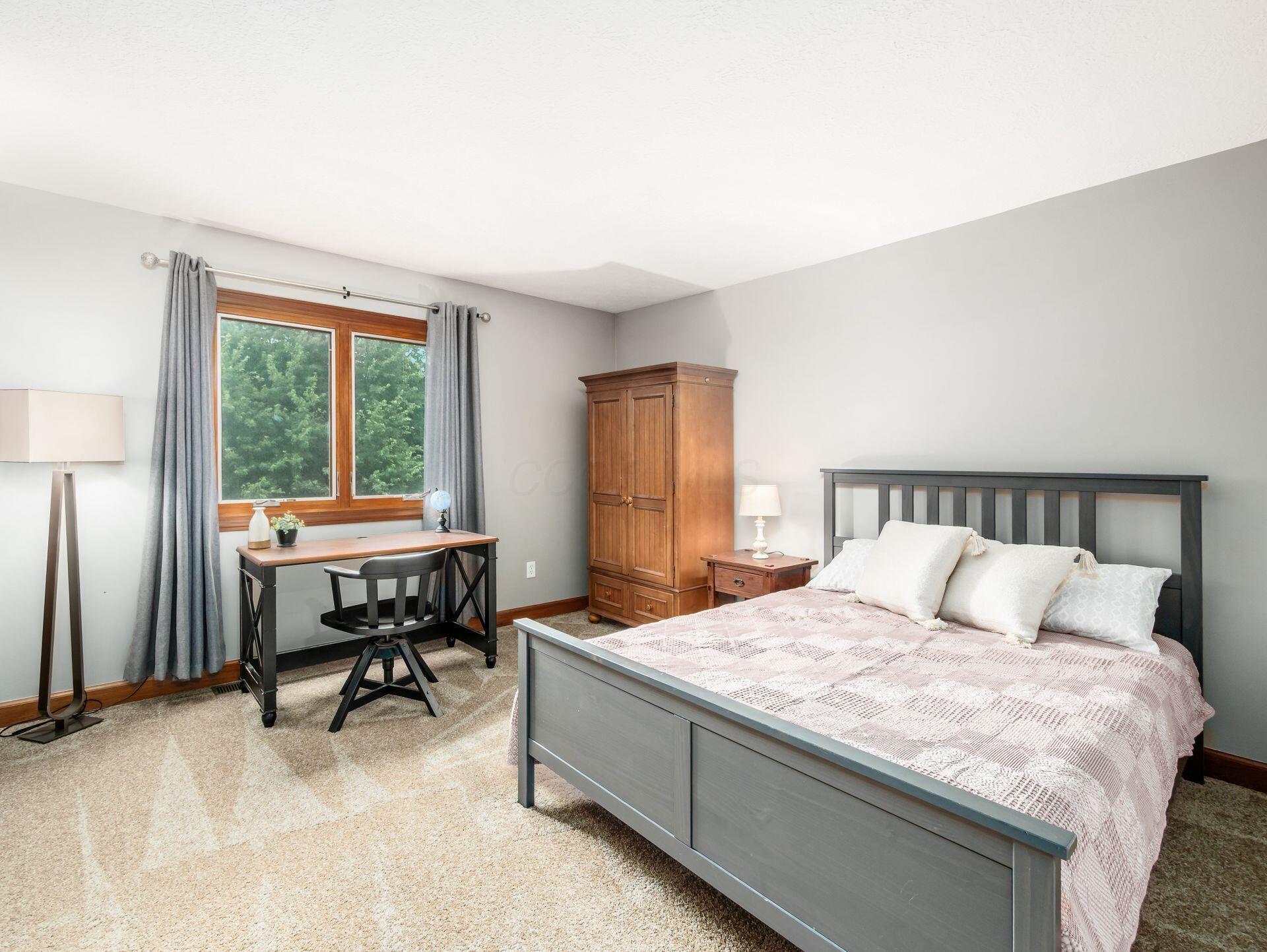 1484 Lighthouse Ridge