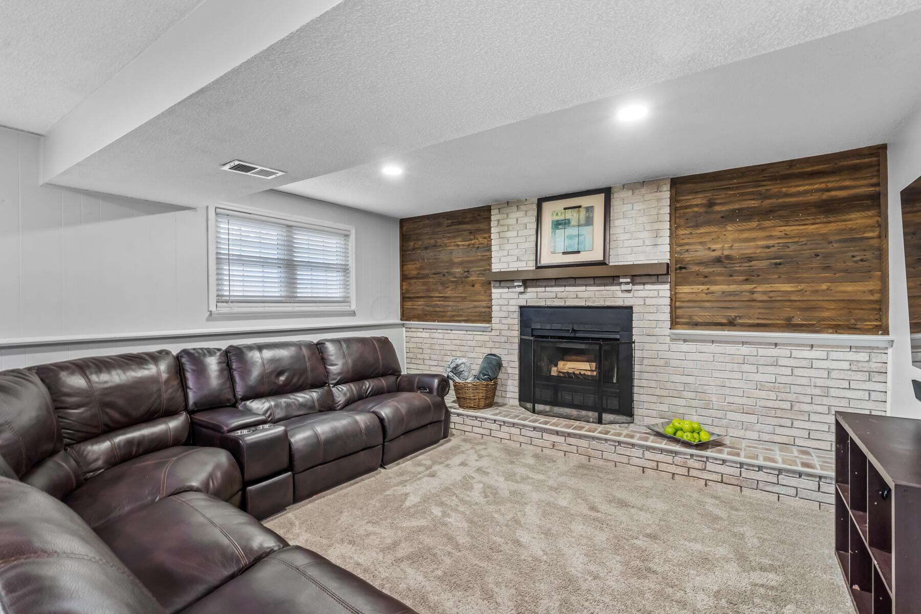 5690 Brinkley Court