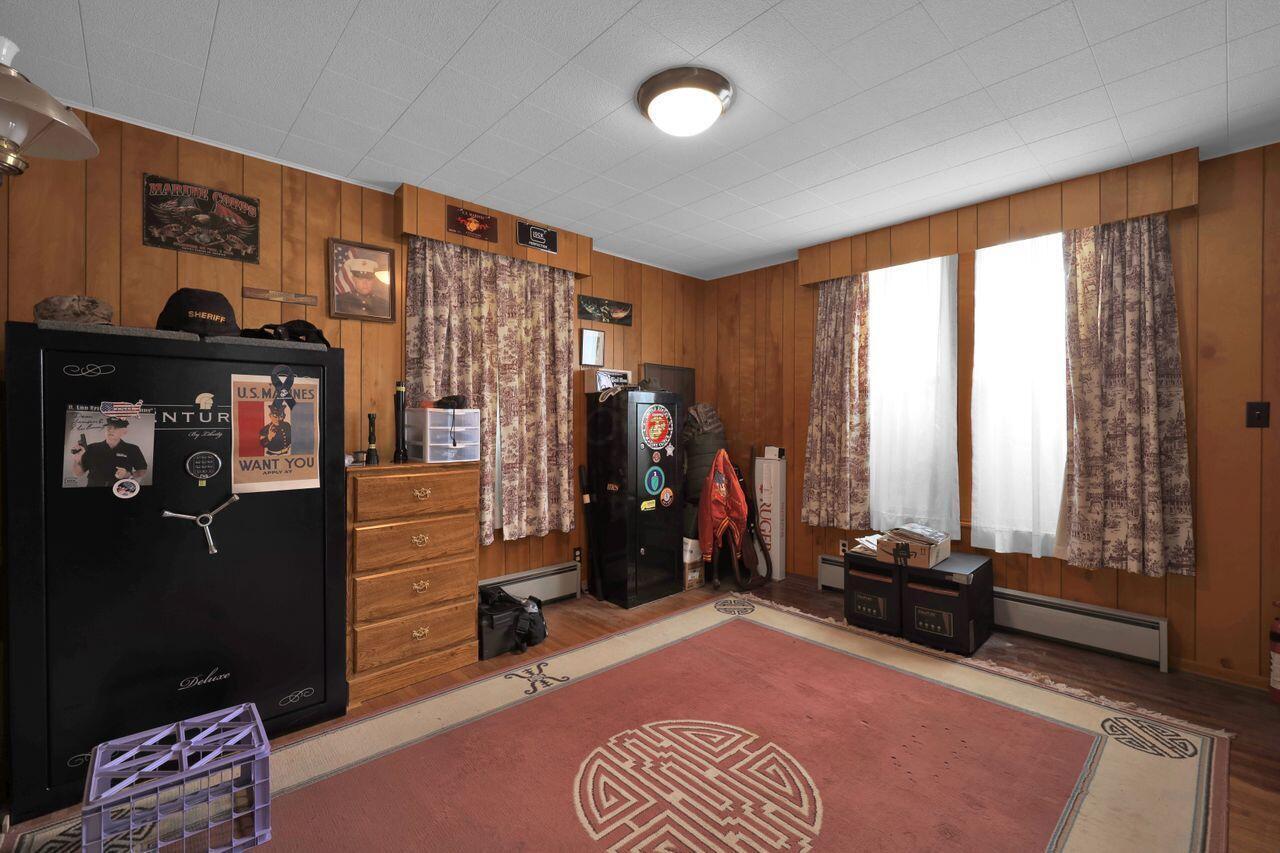 1102 Columbus Street