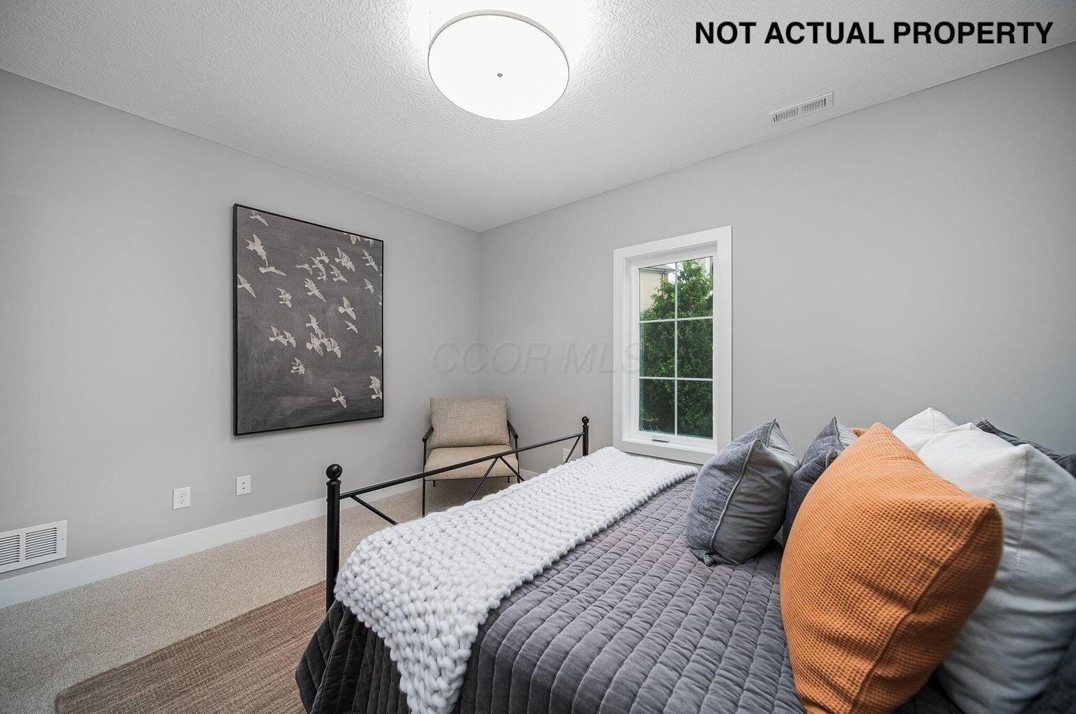 1483 Dogwood Loop