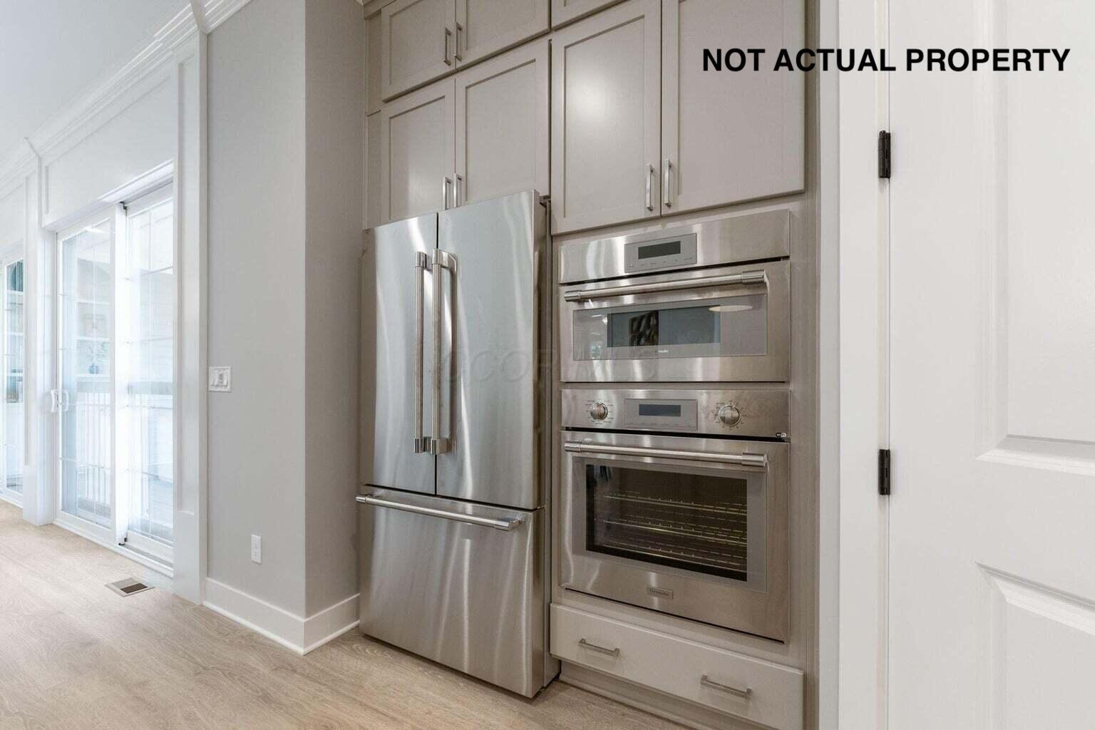 1483 Dogwood Loop