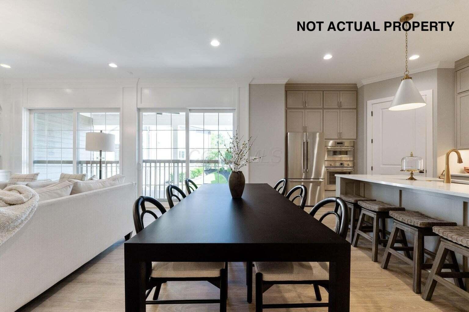 1483 Dogwood Loop