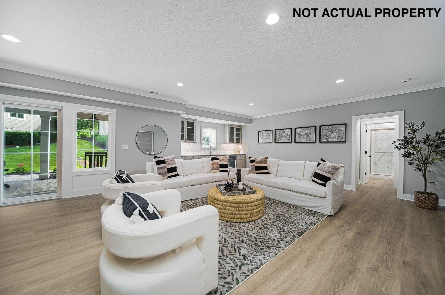 1483 Dogwood Loop