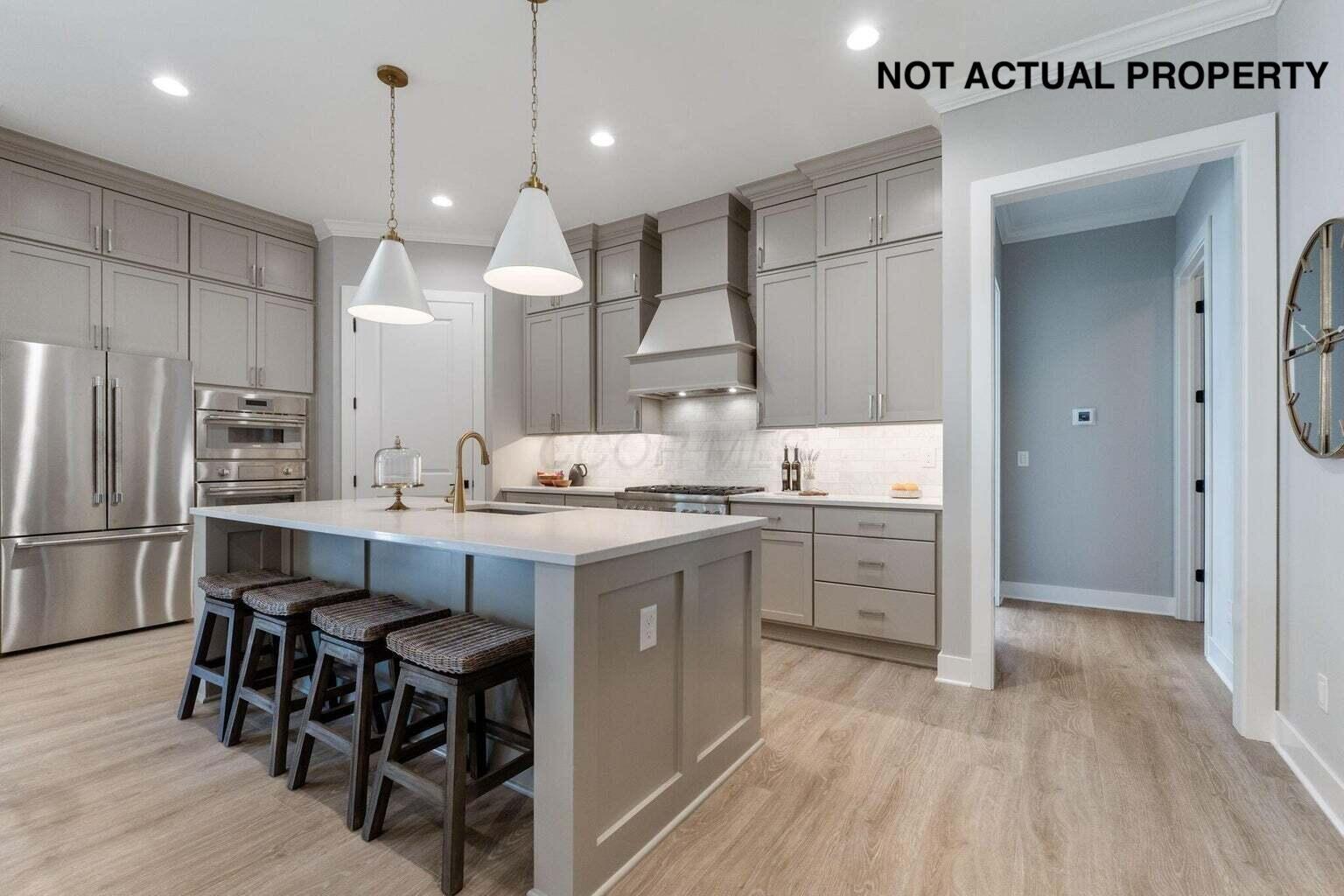 1483 Dogwood Loop