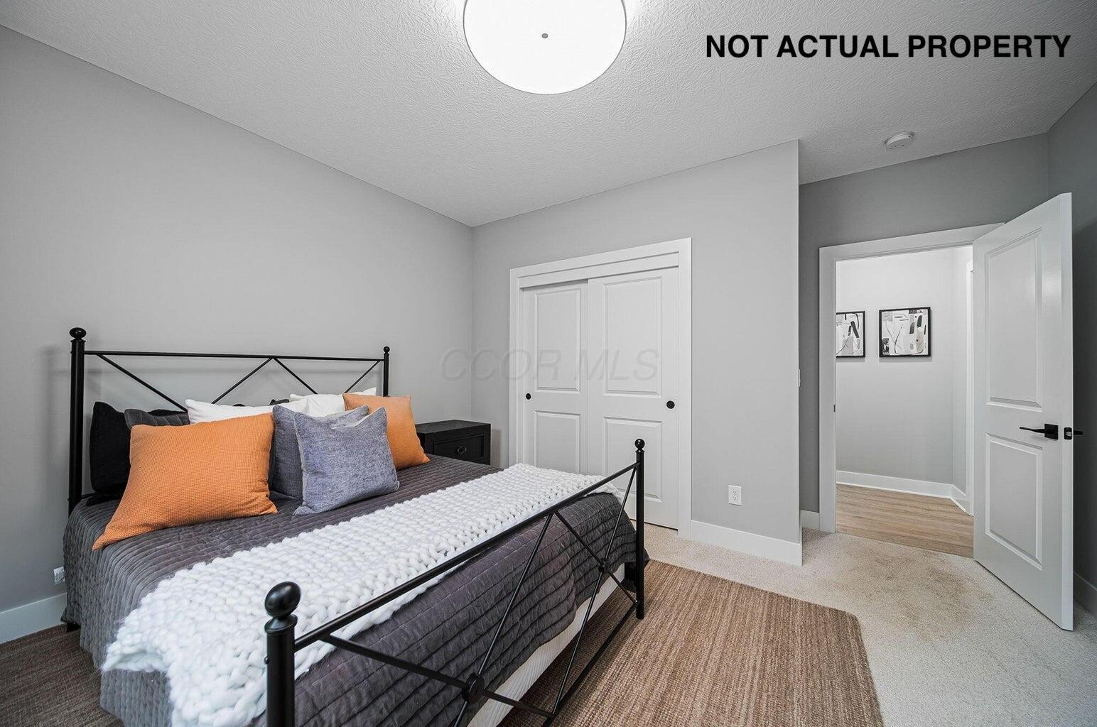 1483 Dogwood Loop