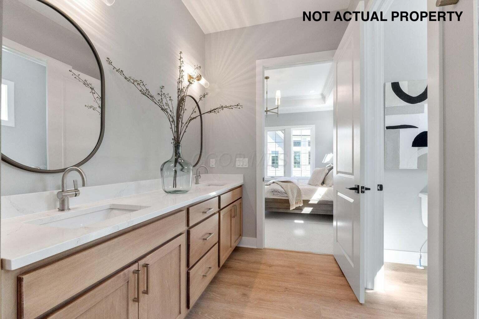 1483 Dogwood Loop