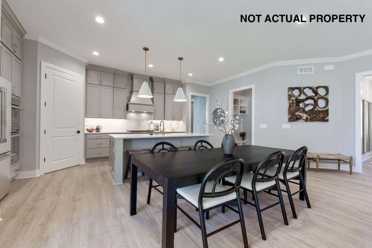 1483 Dogwood Loop
