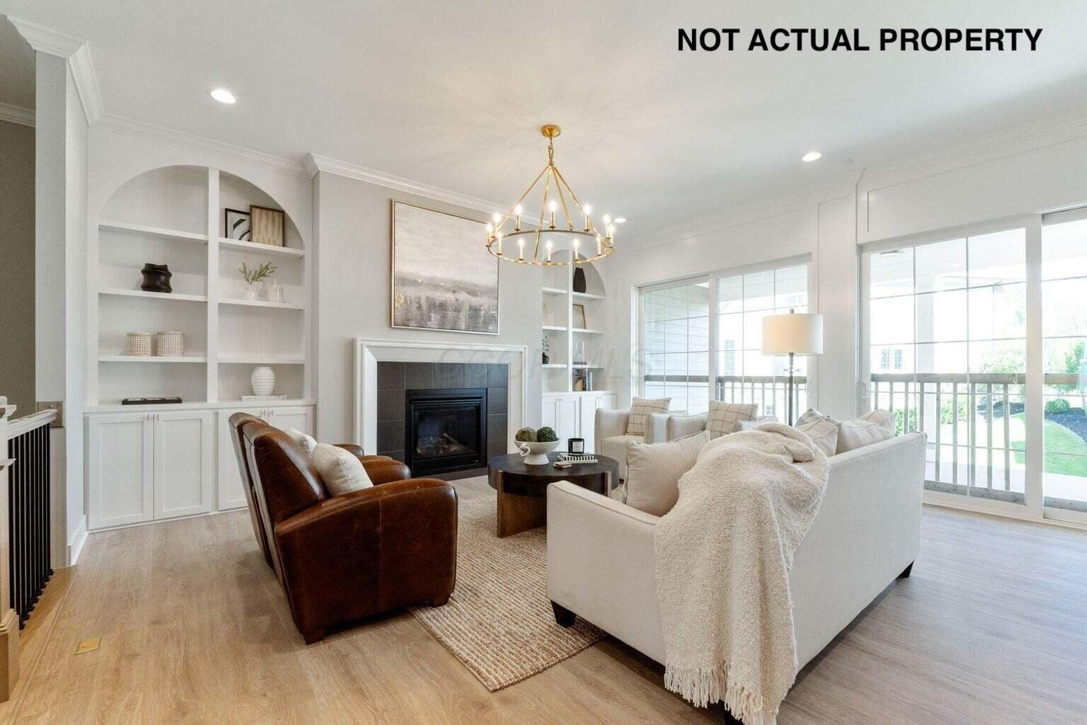 1483 Dogwood Loop