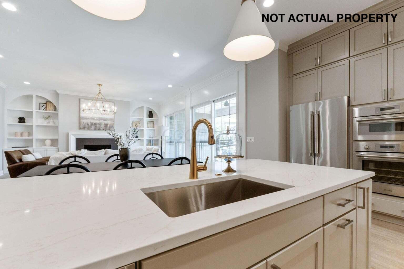 1483 Dogwood Loop