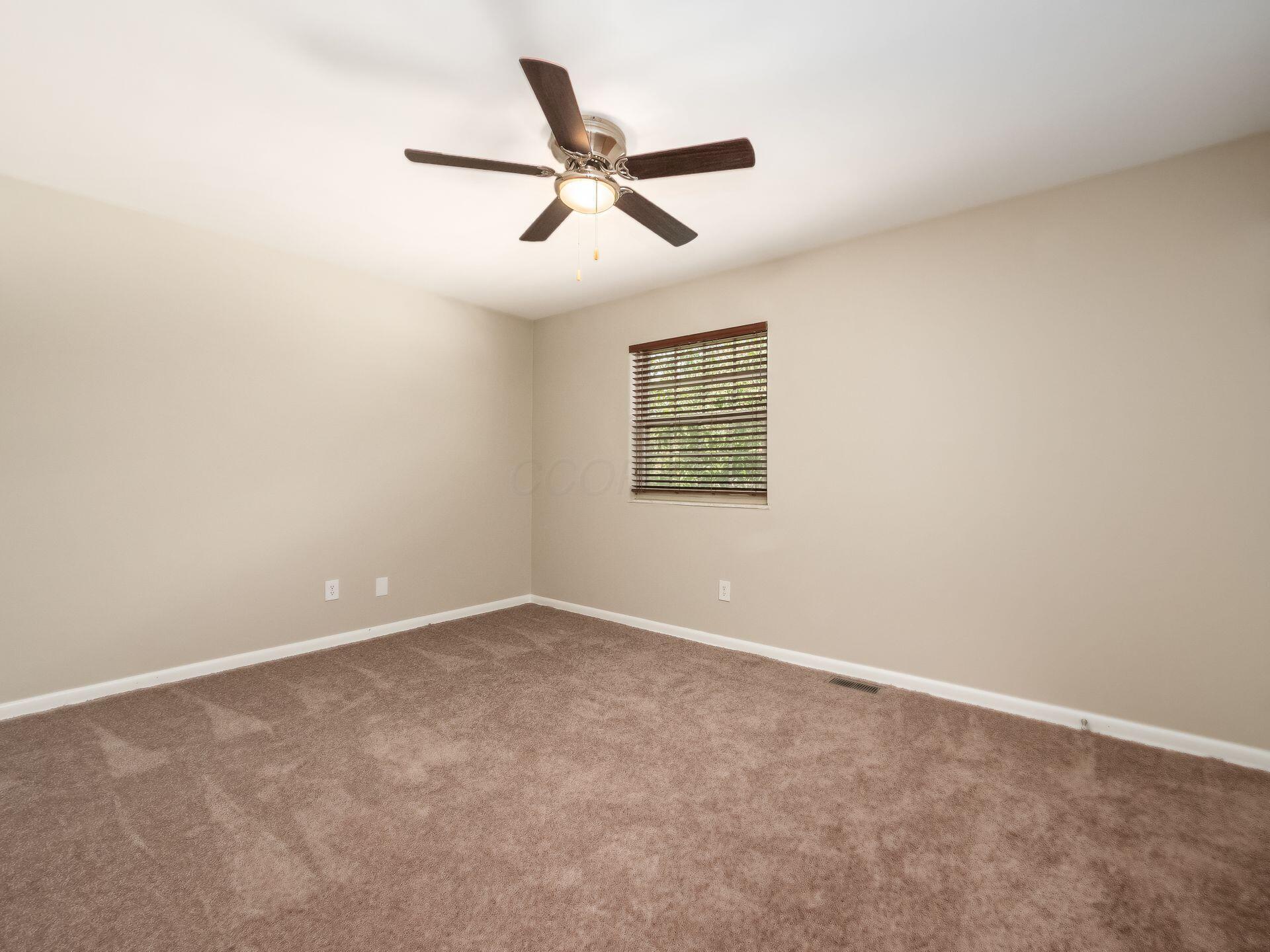 2557 Olde Hill Court S