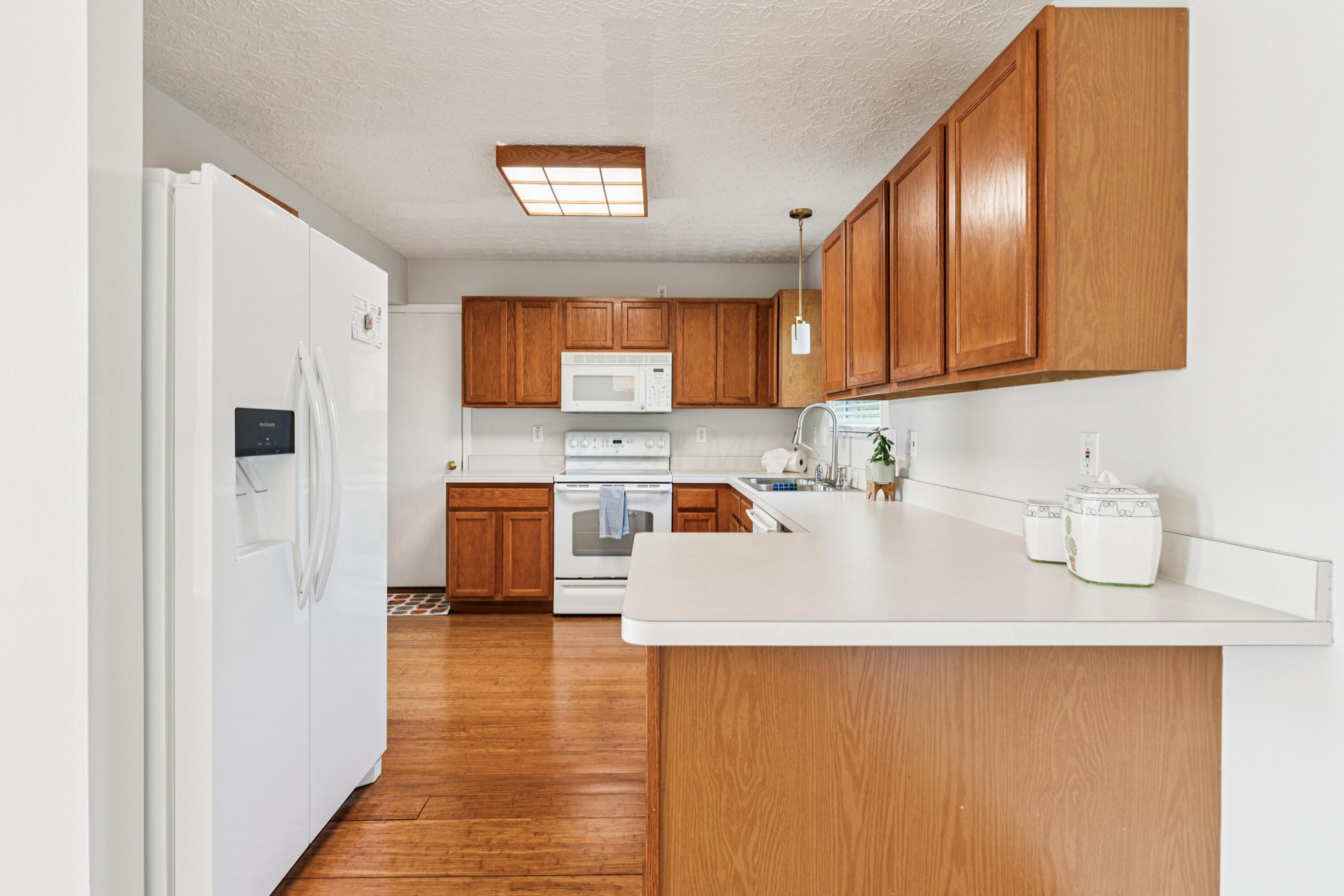 6585 Delburn Court
