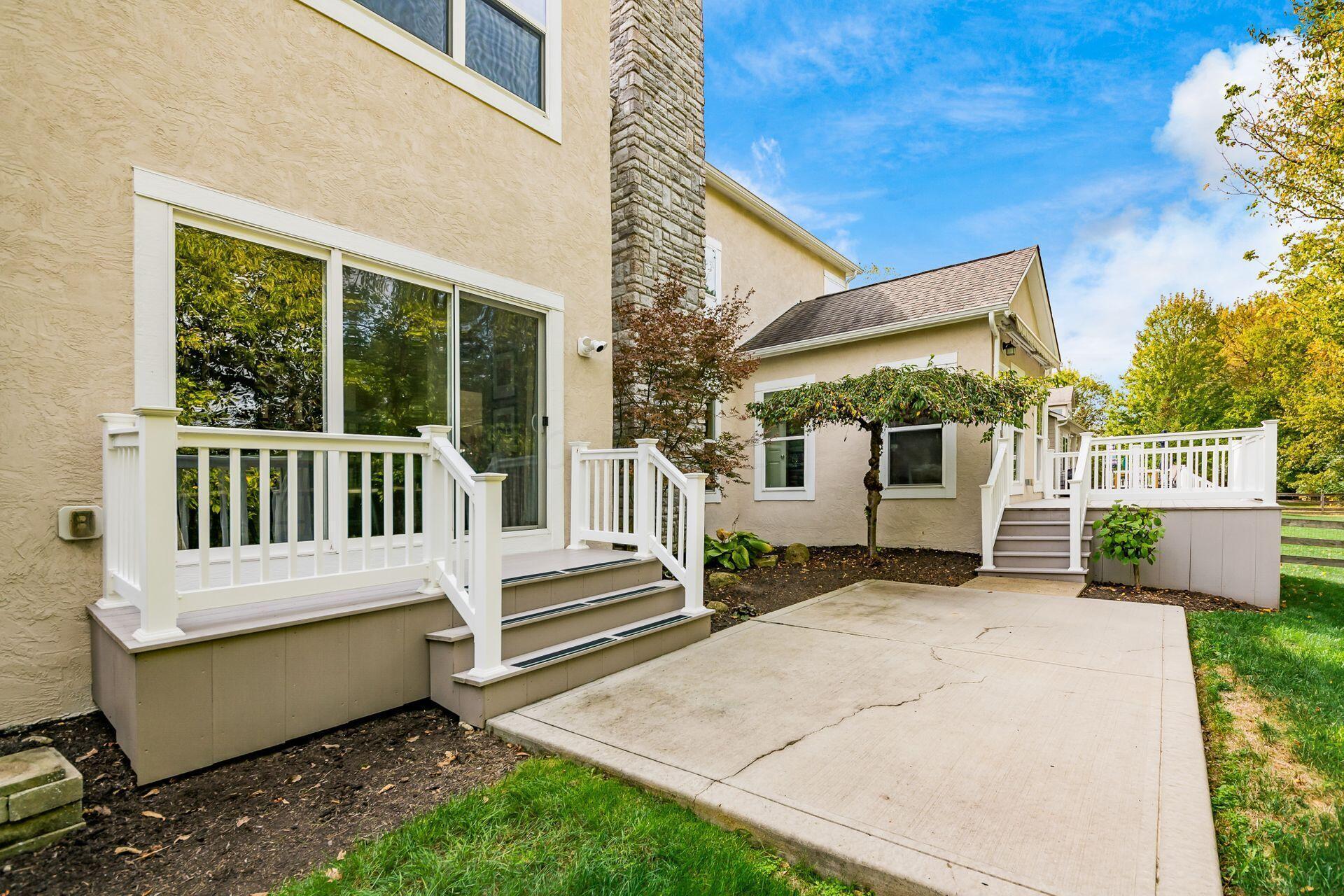 6504 Shadewater Drive