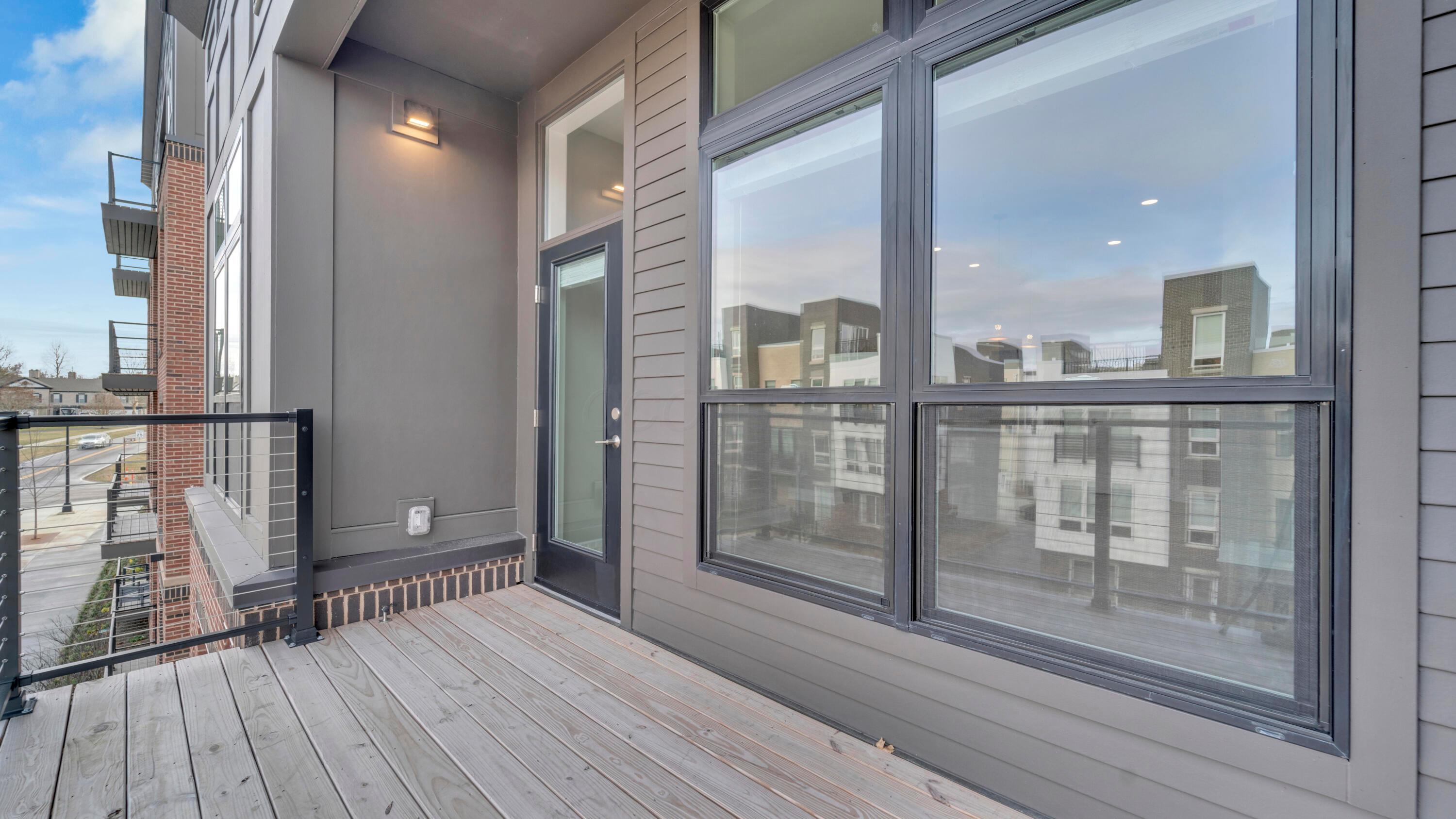 6640 Mooney Street, 412 412