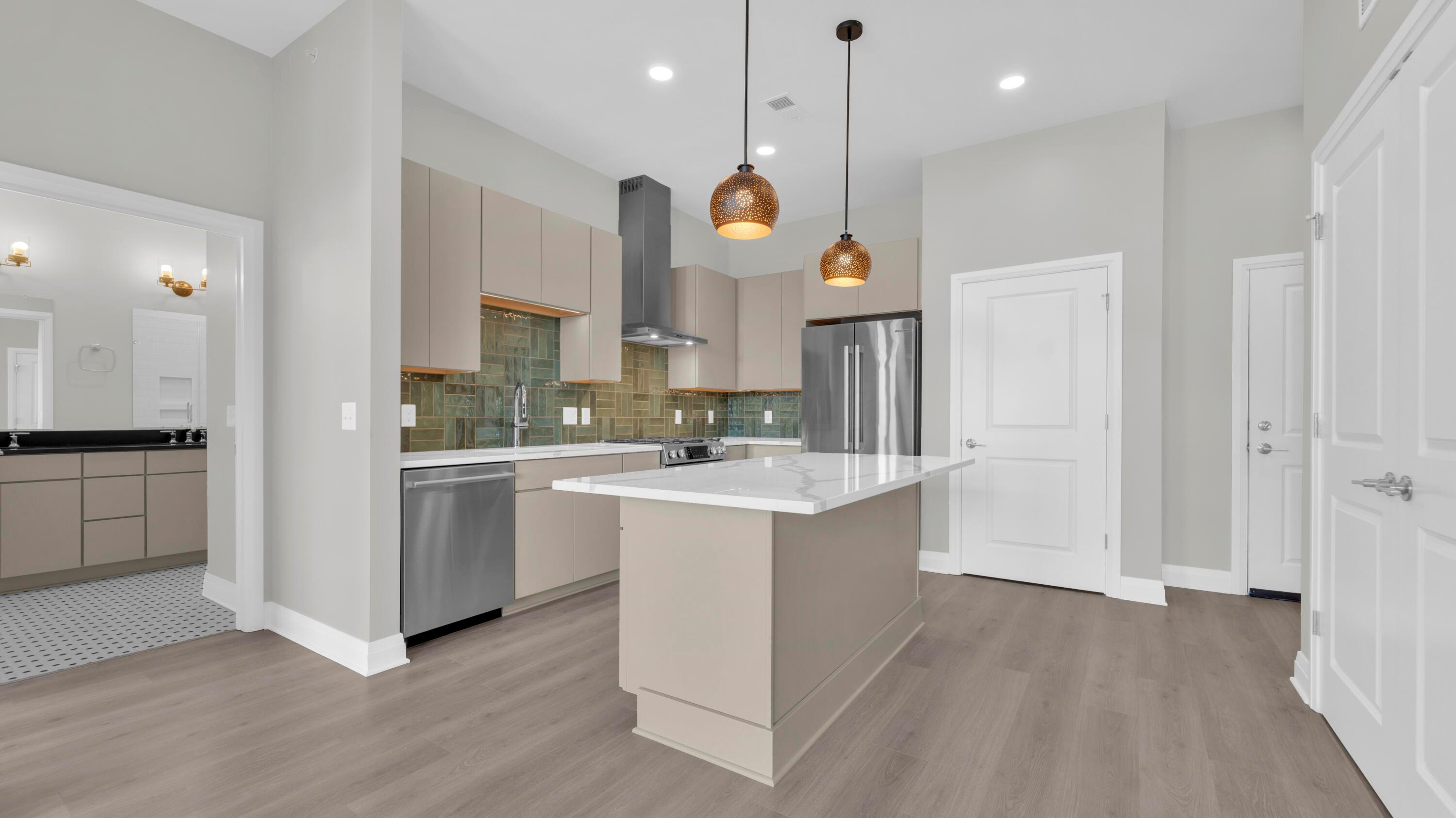 6640 Mooney Street, 412 412