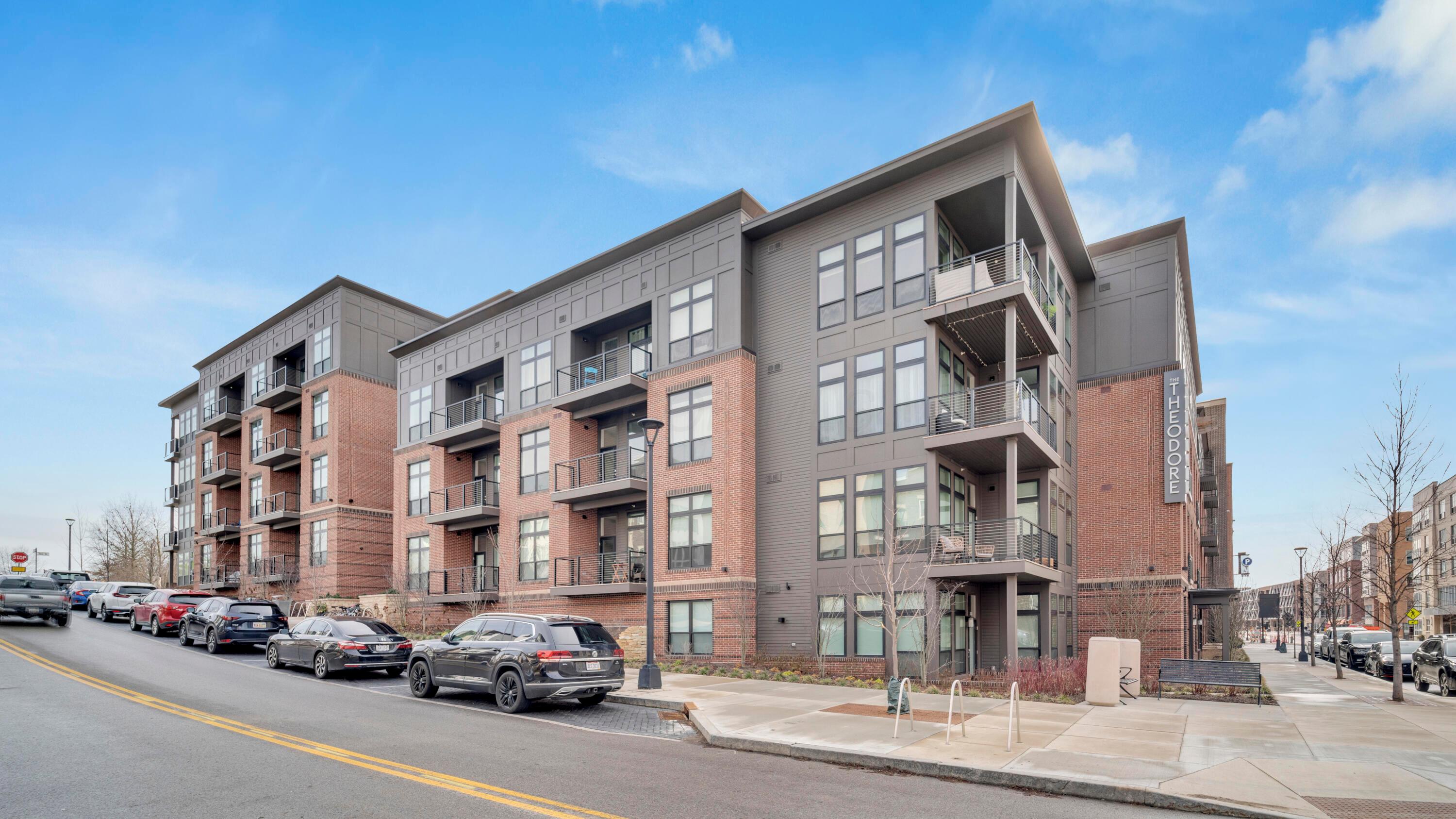 6640 Mooney Street, 412 412