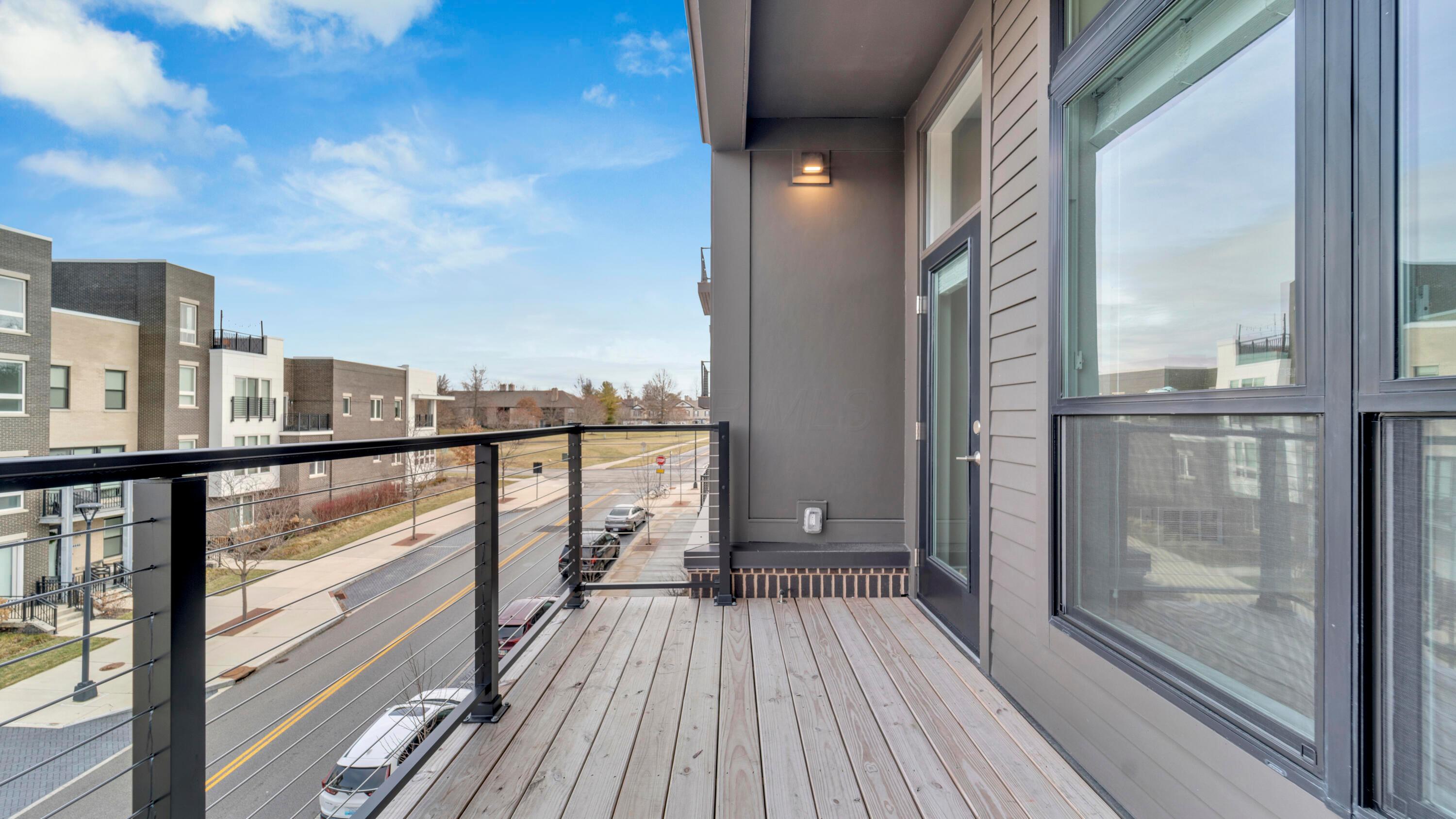 6640 Mooney Street, 412 412